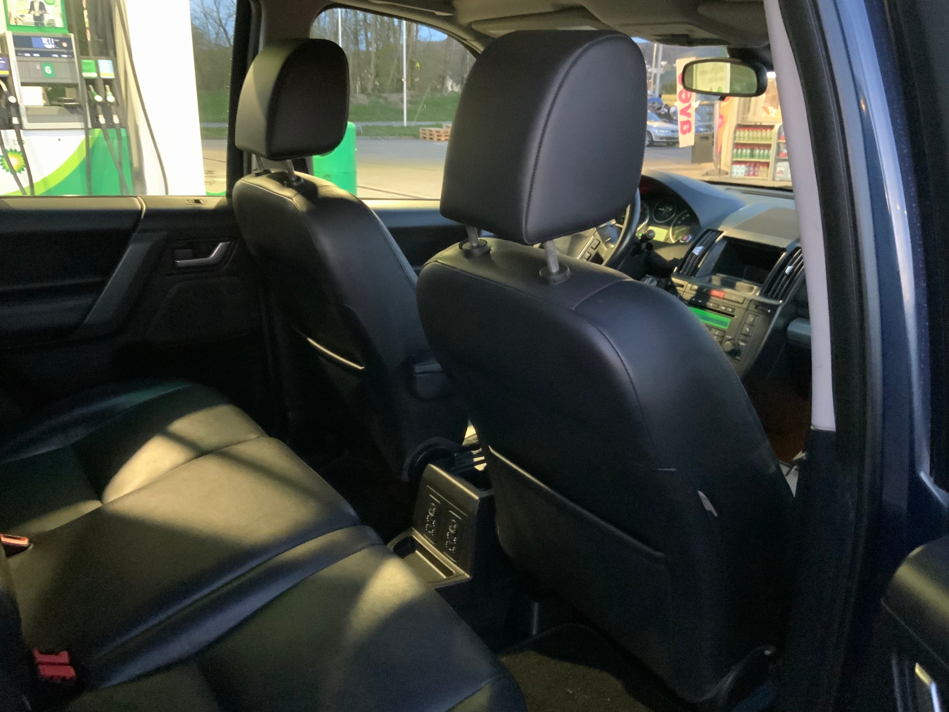 LAND ROVER Freelander 3.2 SE Automatic-image-11