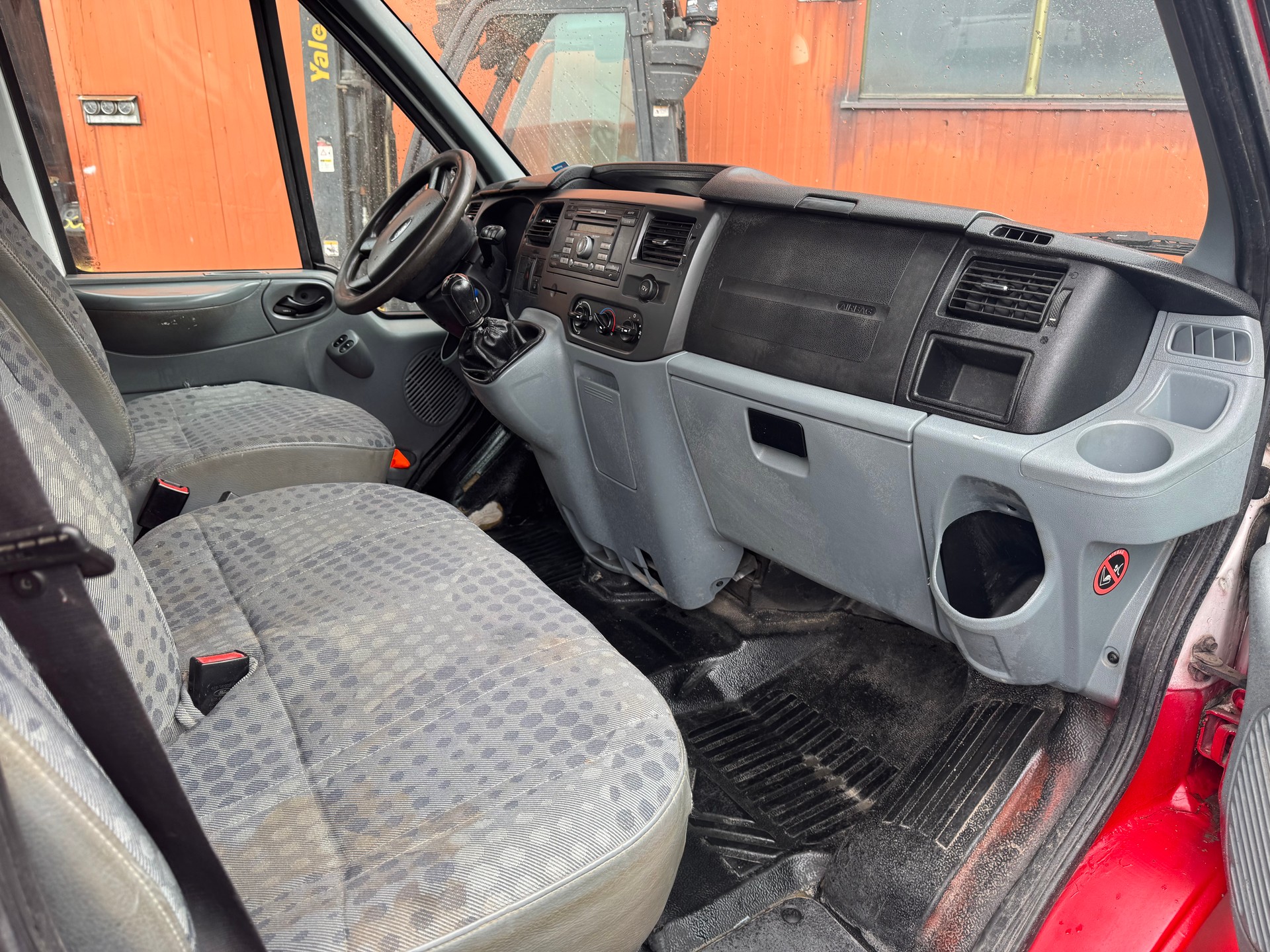 FORD Transit 2.2 TDCi 300 S Trend-image-7