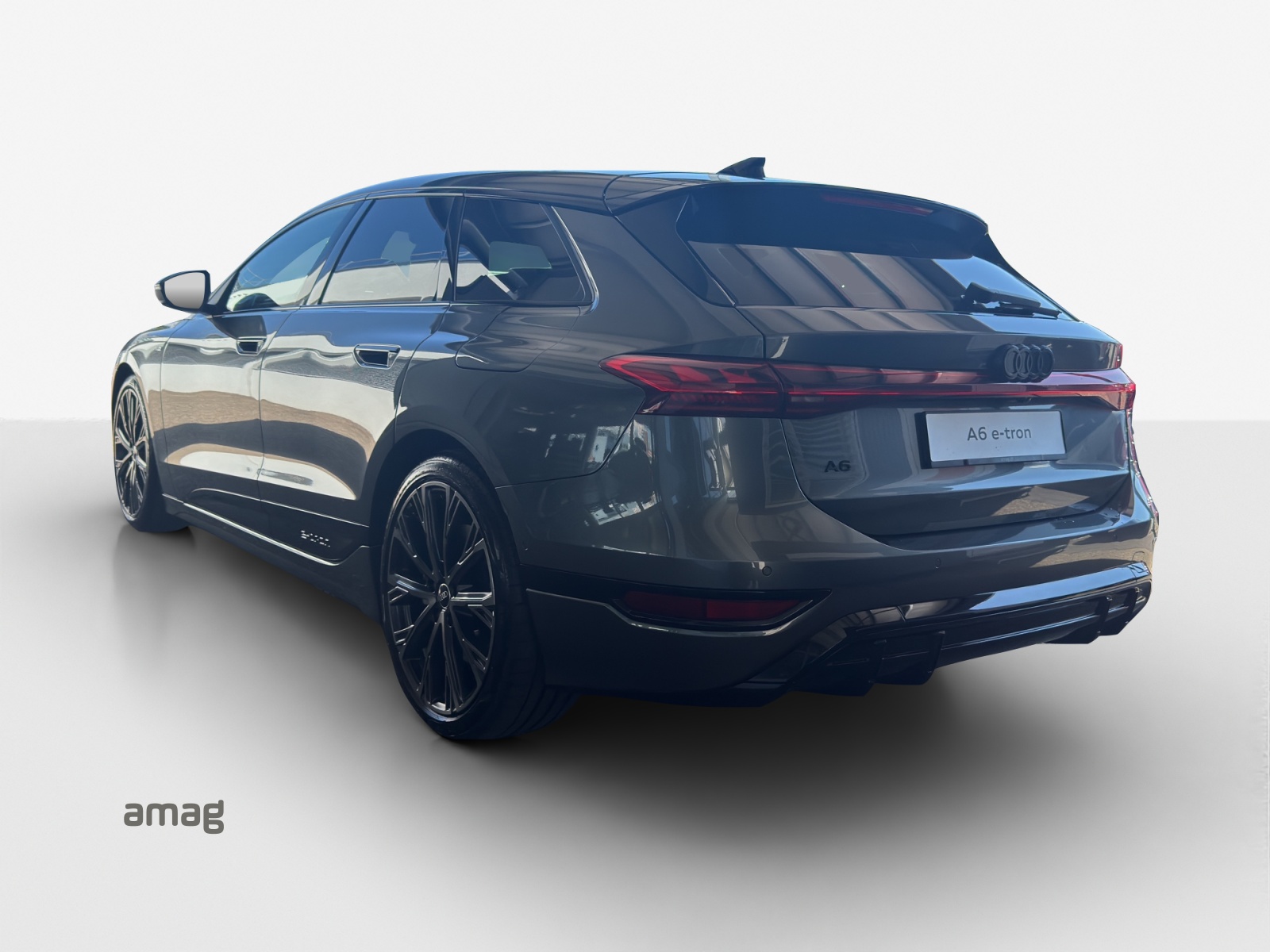 AUDI A6 Avant e-tron performance-showroom-element-2