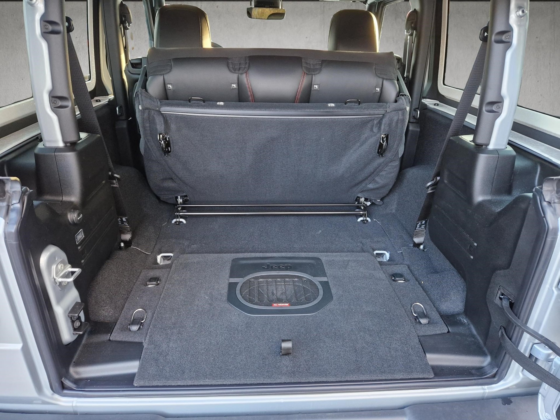 JEEP Wrangler 2.0 Turbo Rubicon-image-13