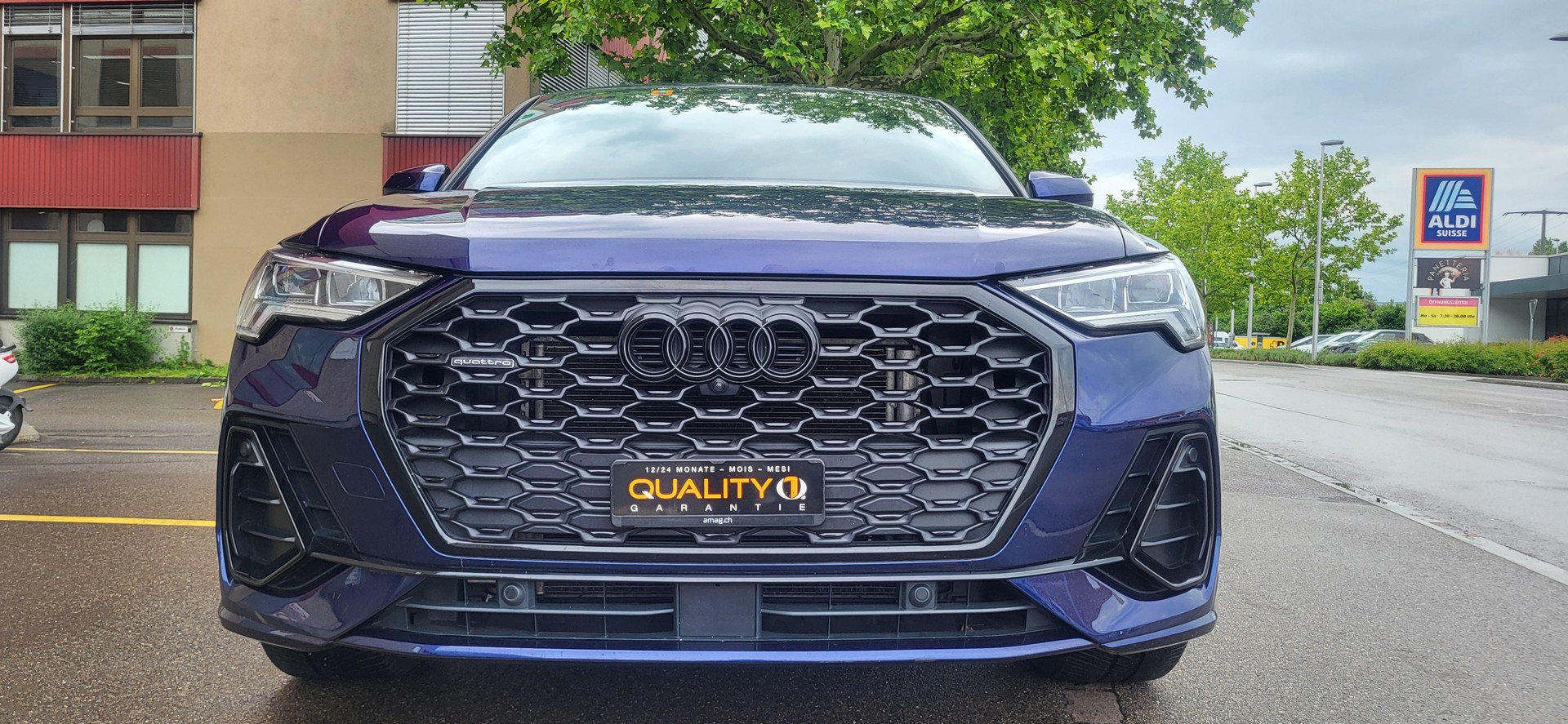 AUDI Q3 Sportback 35 TDI S line quattro S-tronic-image-0