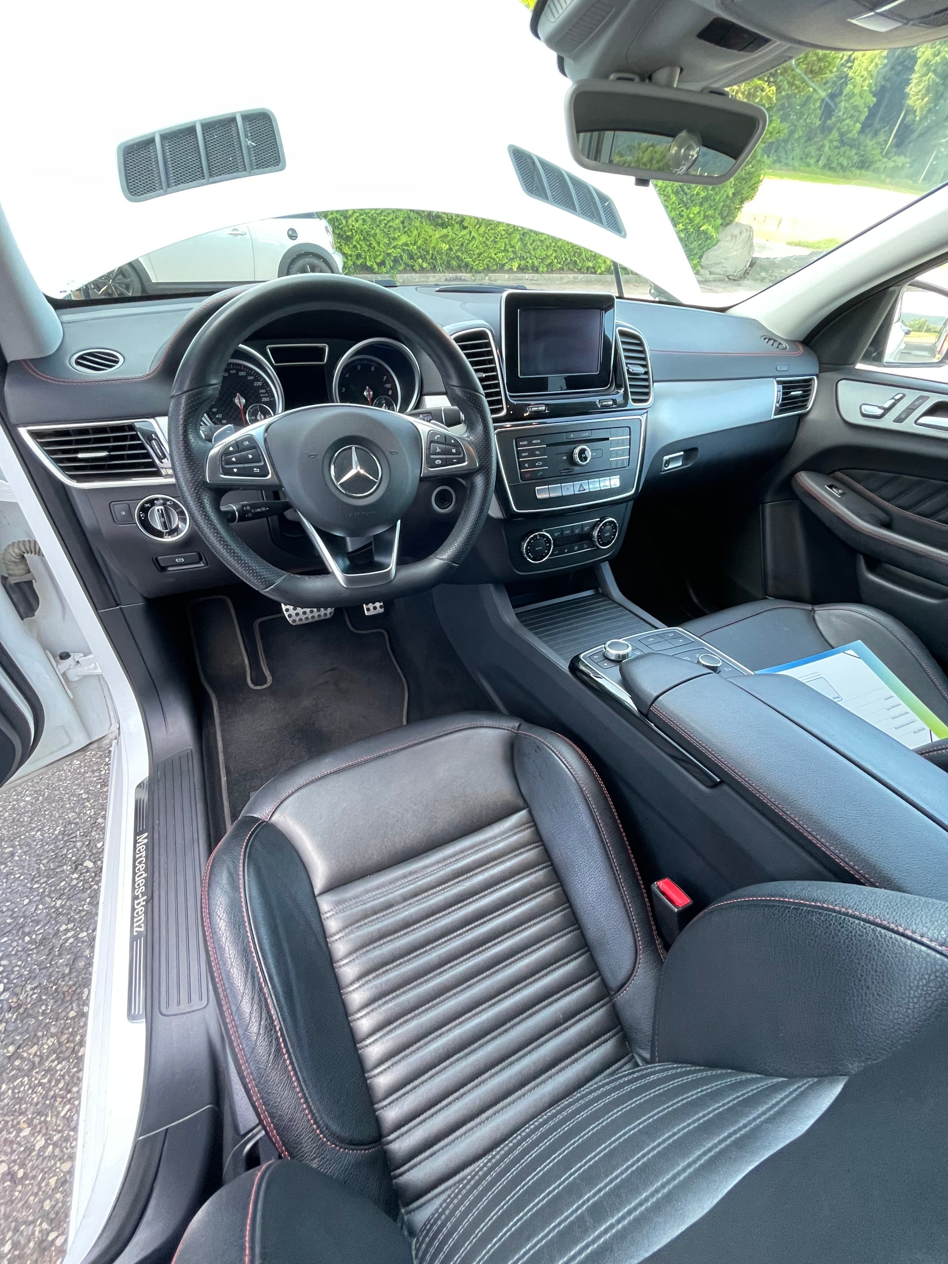 MERCEDES-BENZ GLE Coupé 450 AMG 4Matic 9G-Tronic-image-10