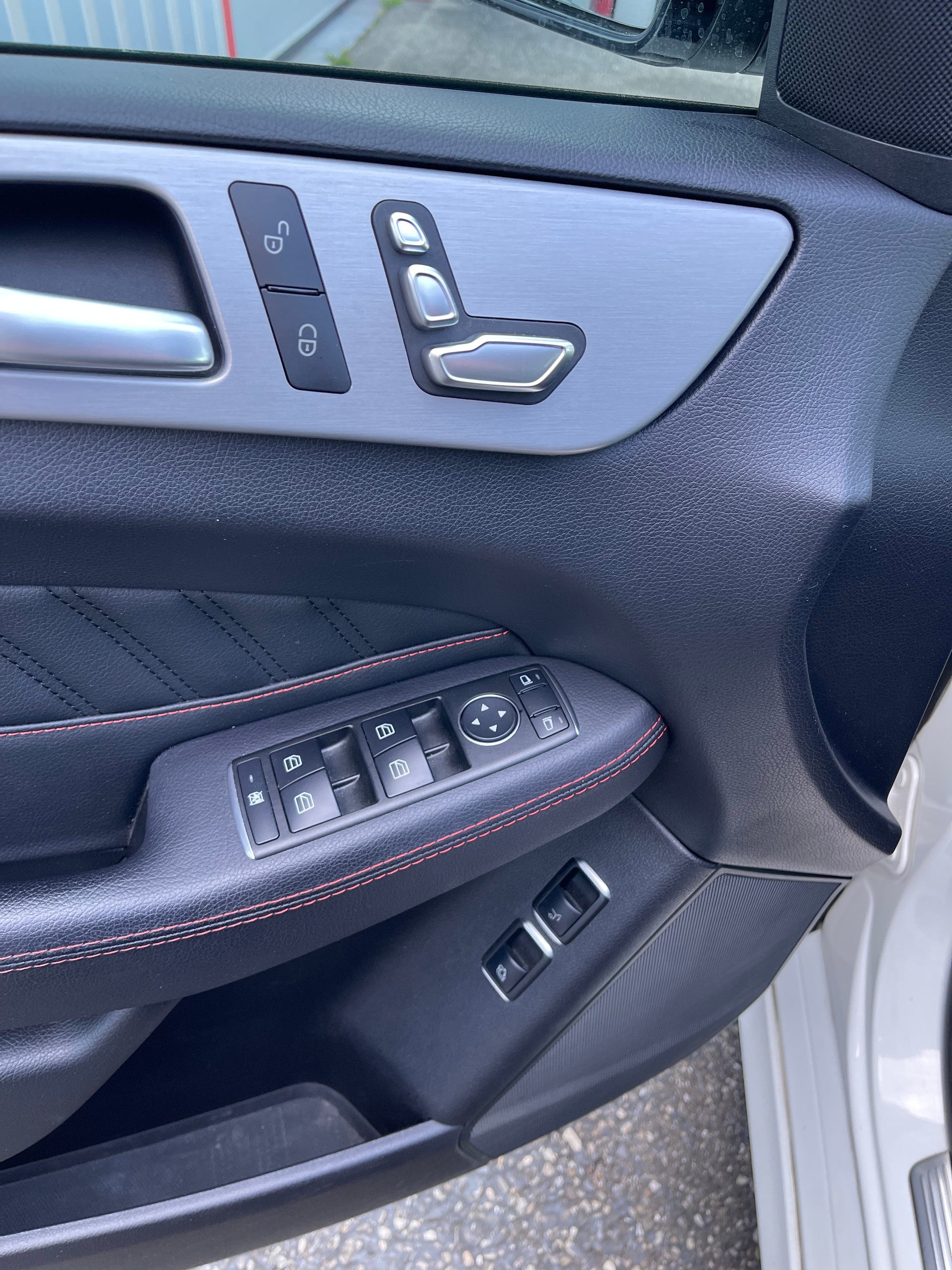 MERCEDES-BENZ GLE Coupé 450 AMG 4Matic 9G-Tronic-image-13