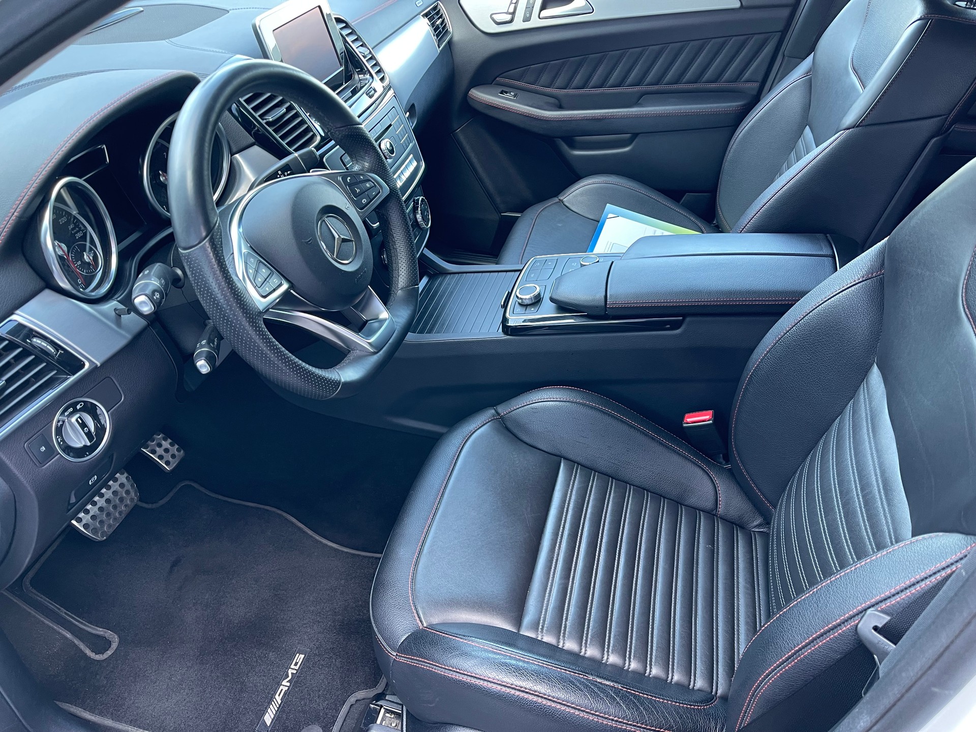 MERCEDES-BENZ GLE Coupé 450 AMG 4Matic 9G-Tronic-image-11