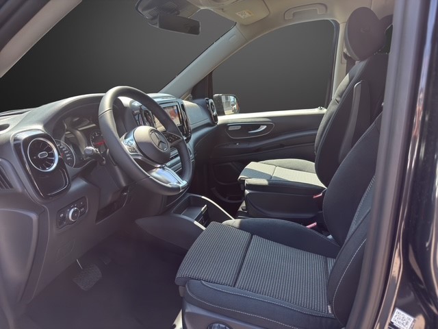MERCEDES-BENZ Vito 116 CDI Lang Tourer 9G-Tronic 4M Select-image-6