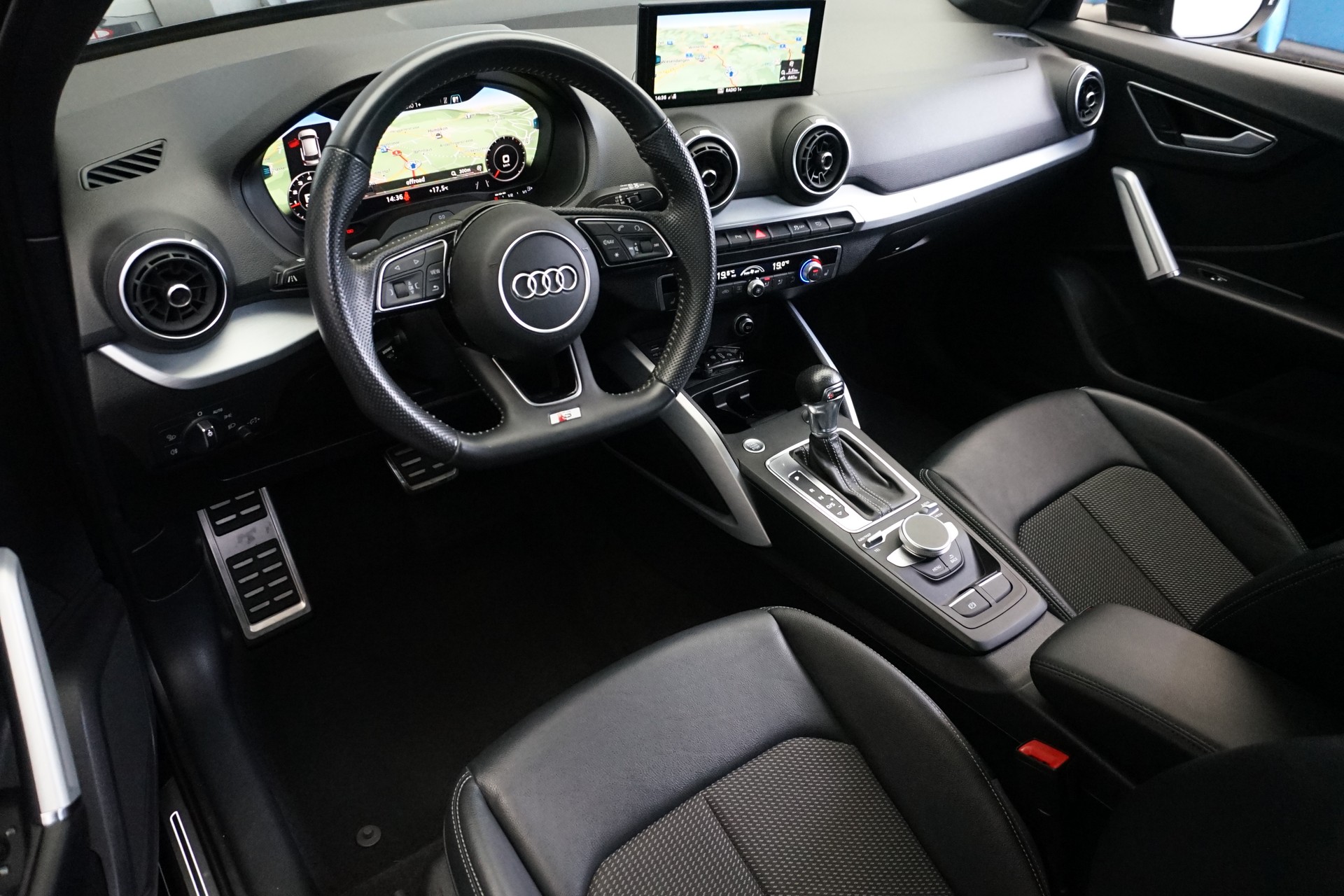 AUDI Q2 1.4 TFSI Sport Automat 150PS-image-14