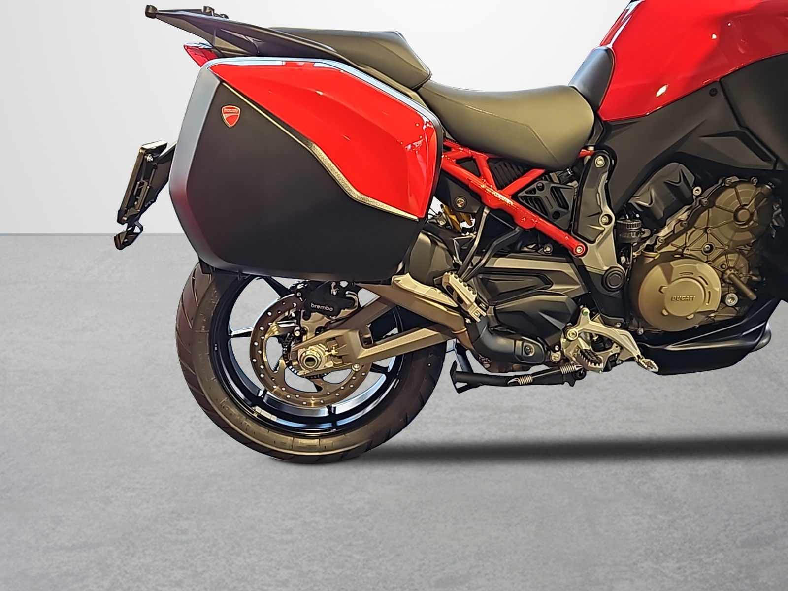 DUCATI DUCATI Multistrada V4 S Travel & Radar-showroom-element-3