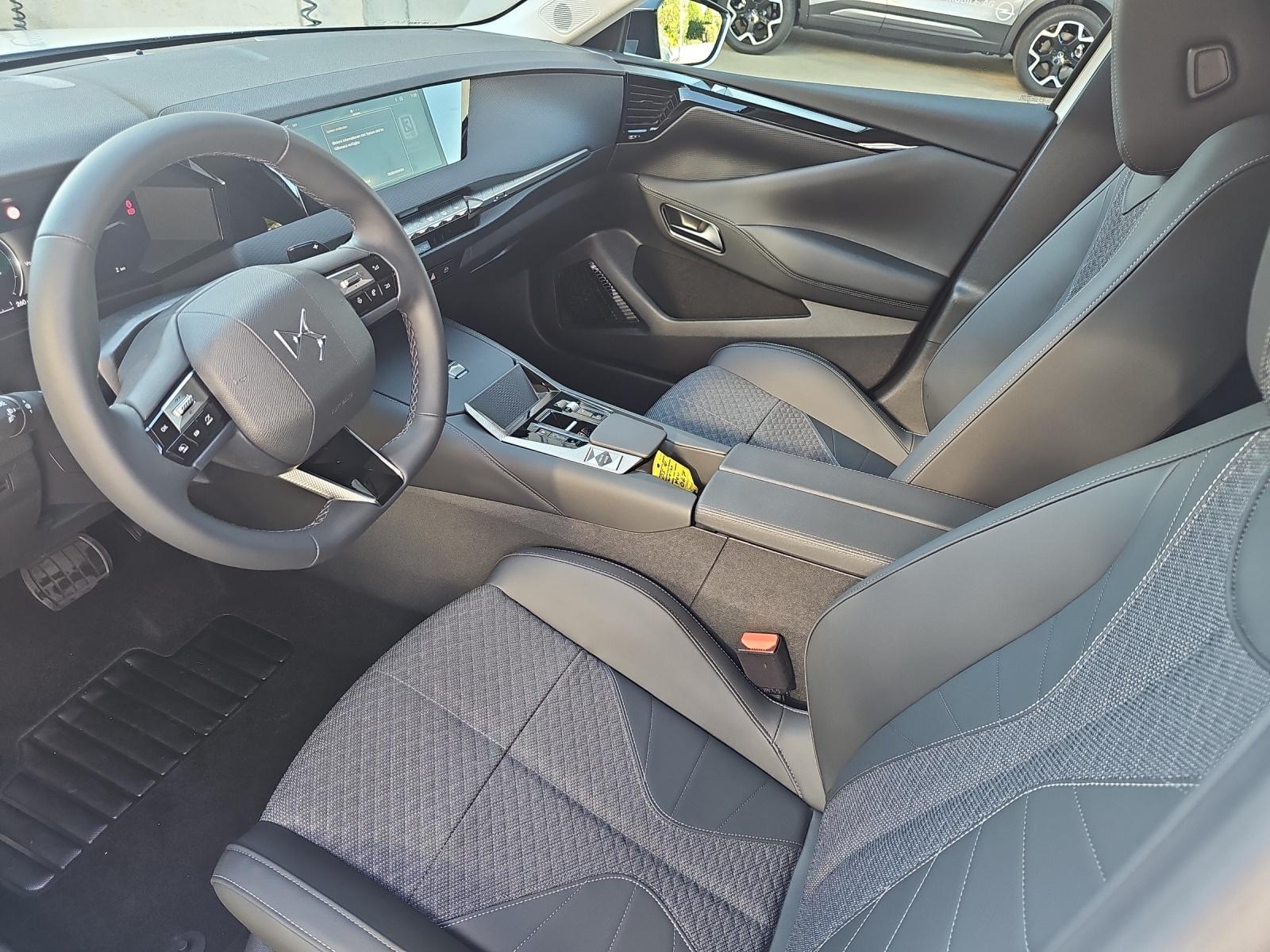 DS AUTOMOBILES DS4 No4 1.2 Hybrid Pallas-image-15