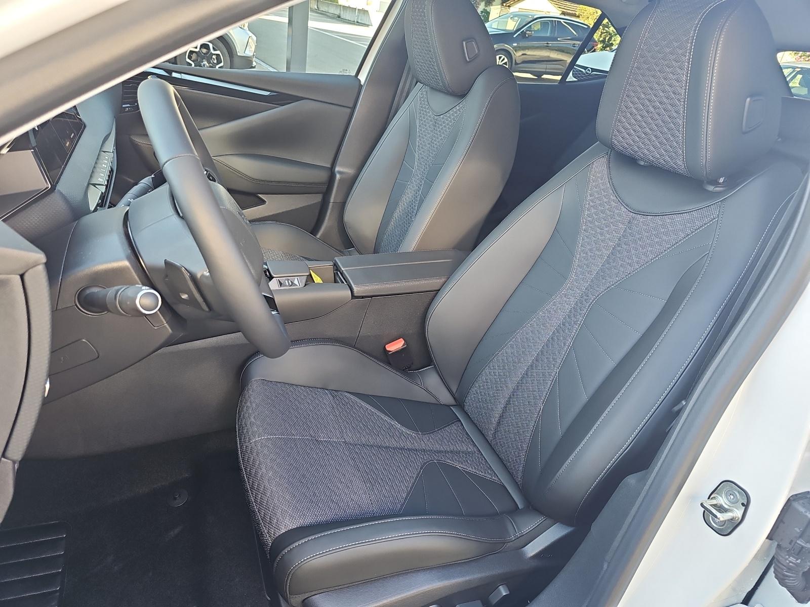 DS AUTOMOBILES DS4 No4 1.2 Hybrid Pallas-image-16