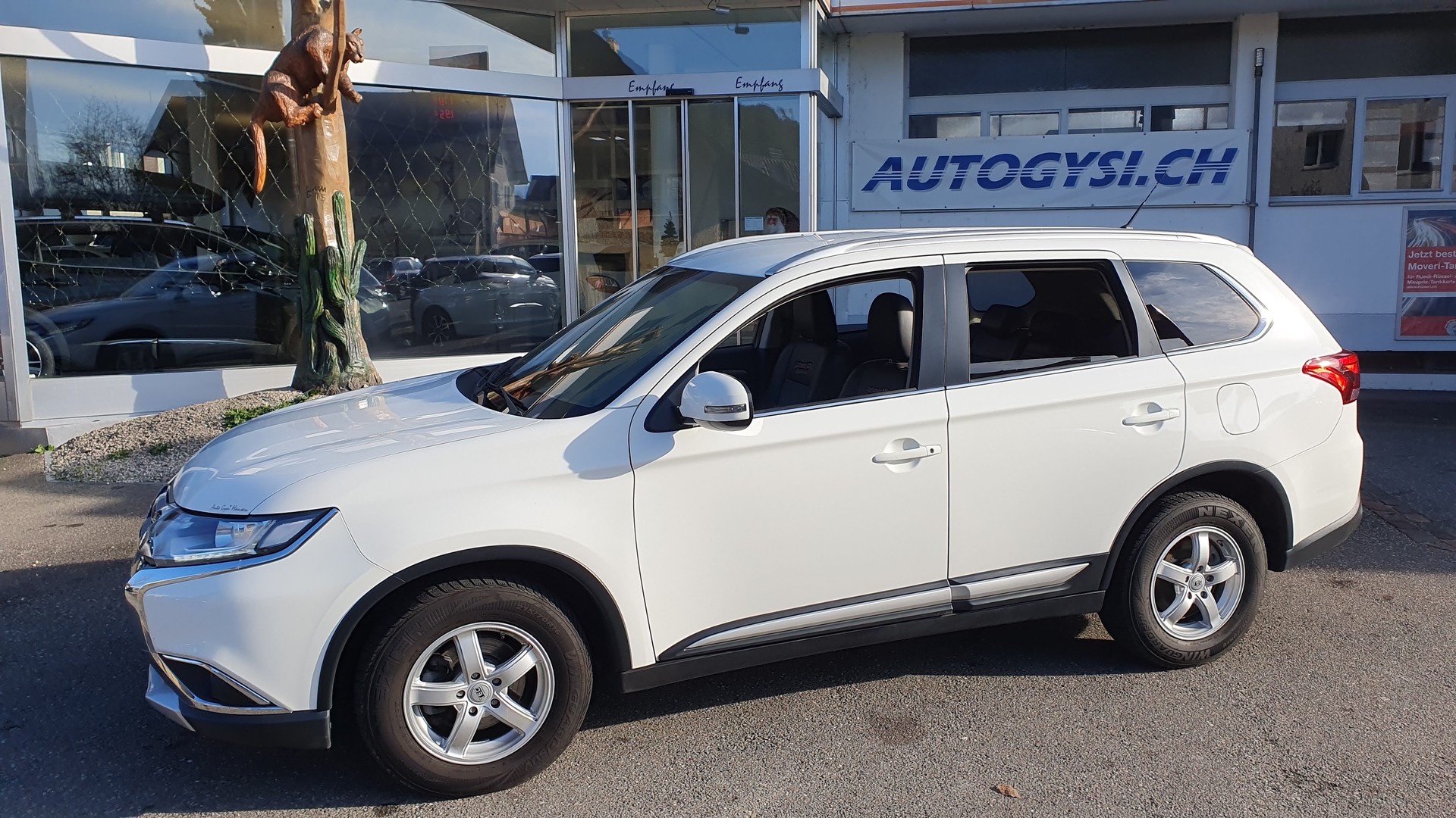 MITSUBISHI Outlander 2.2DID SwissStar Anhängelast bis 2.0t möglich-image-4
