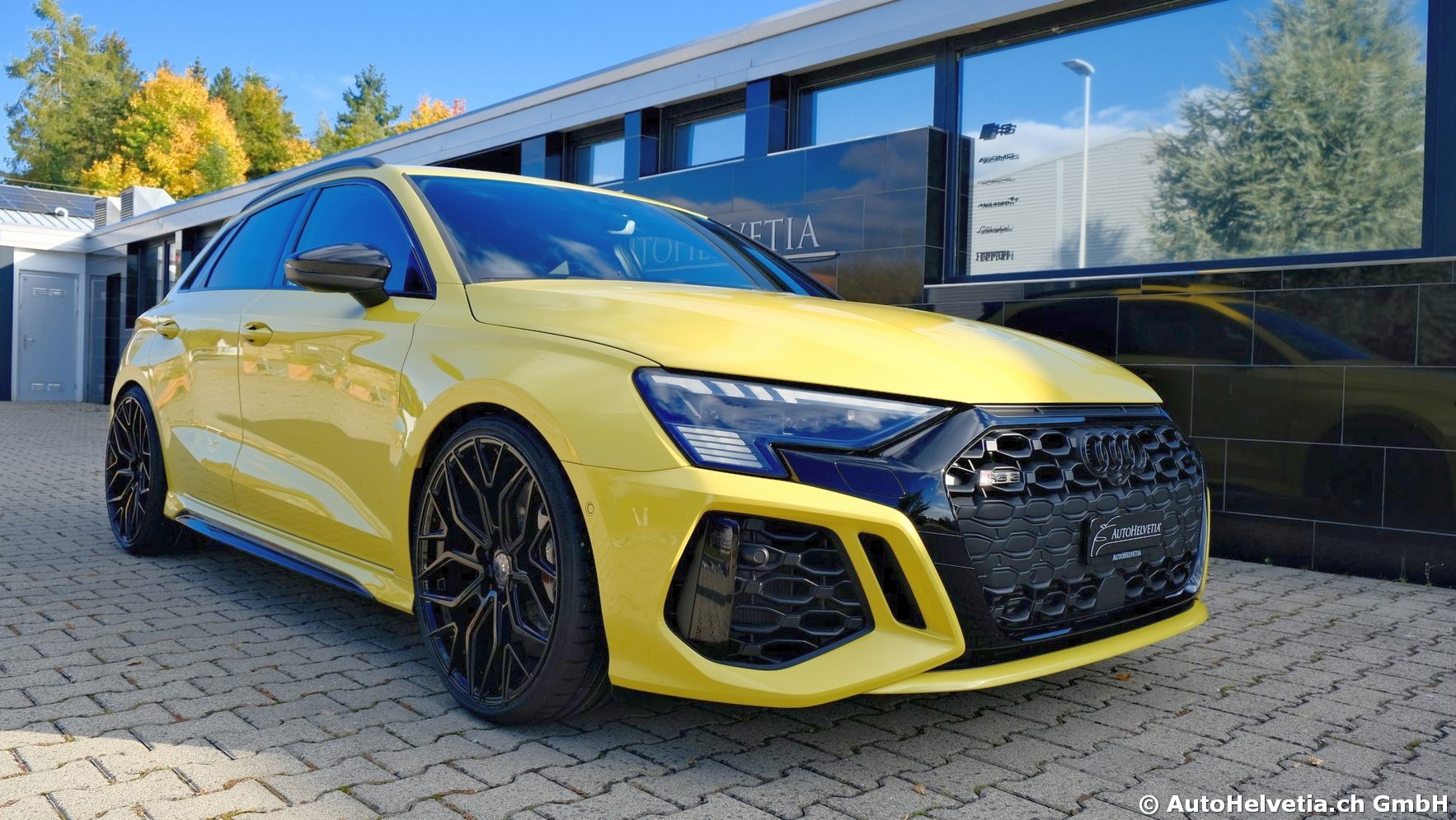AUDI RS3 Sportback 2.5 TSI quattro S-tronic-showroom-element-1