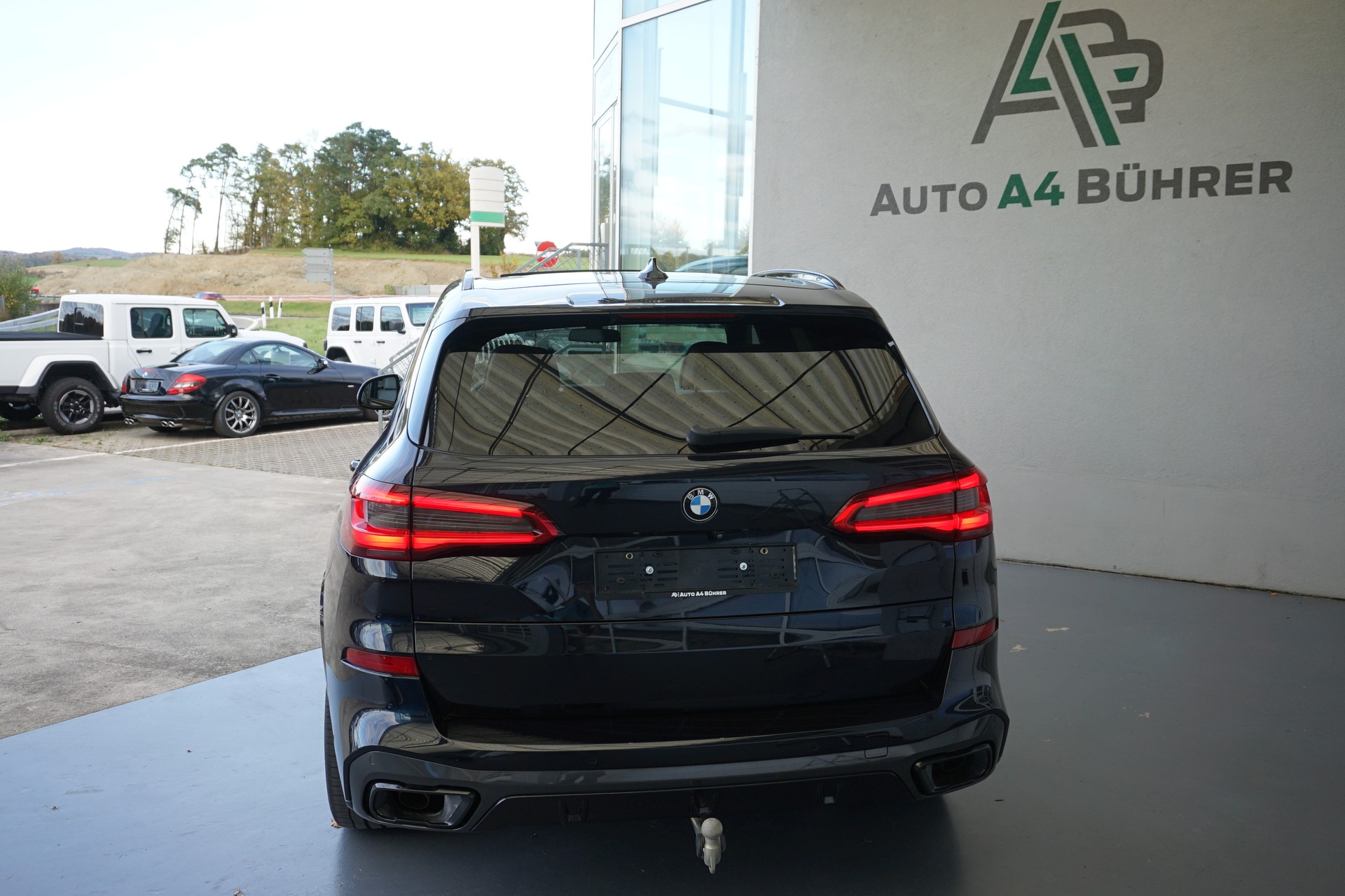BMW X5 xDrive M50d-image-8