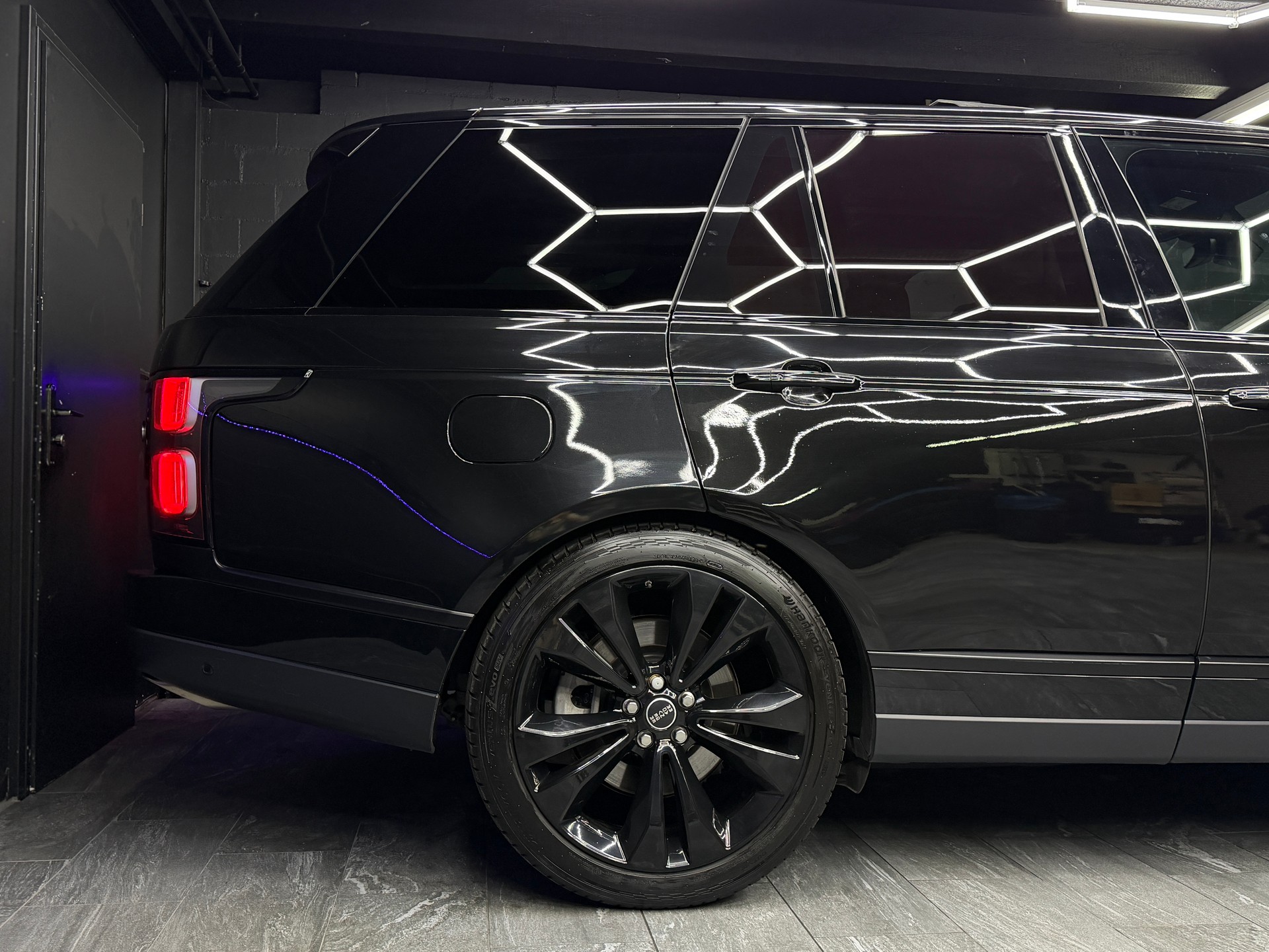 LAND ROVER Range Rover 3.0 SDV6 Vogue Automatic-image-3