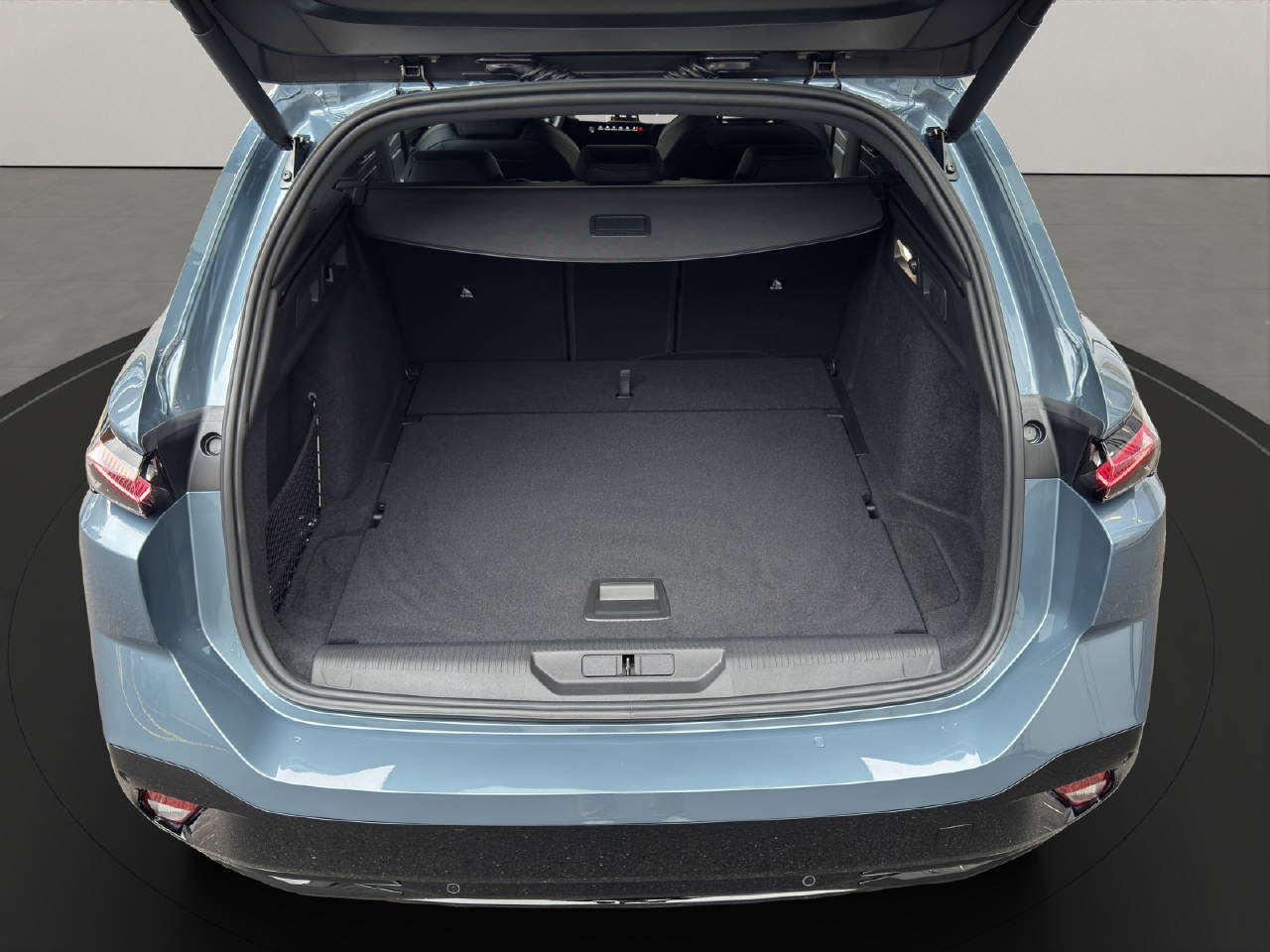 PEUGEOT 308 SW 1.2 Hybrid GT-image-12