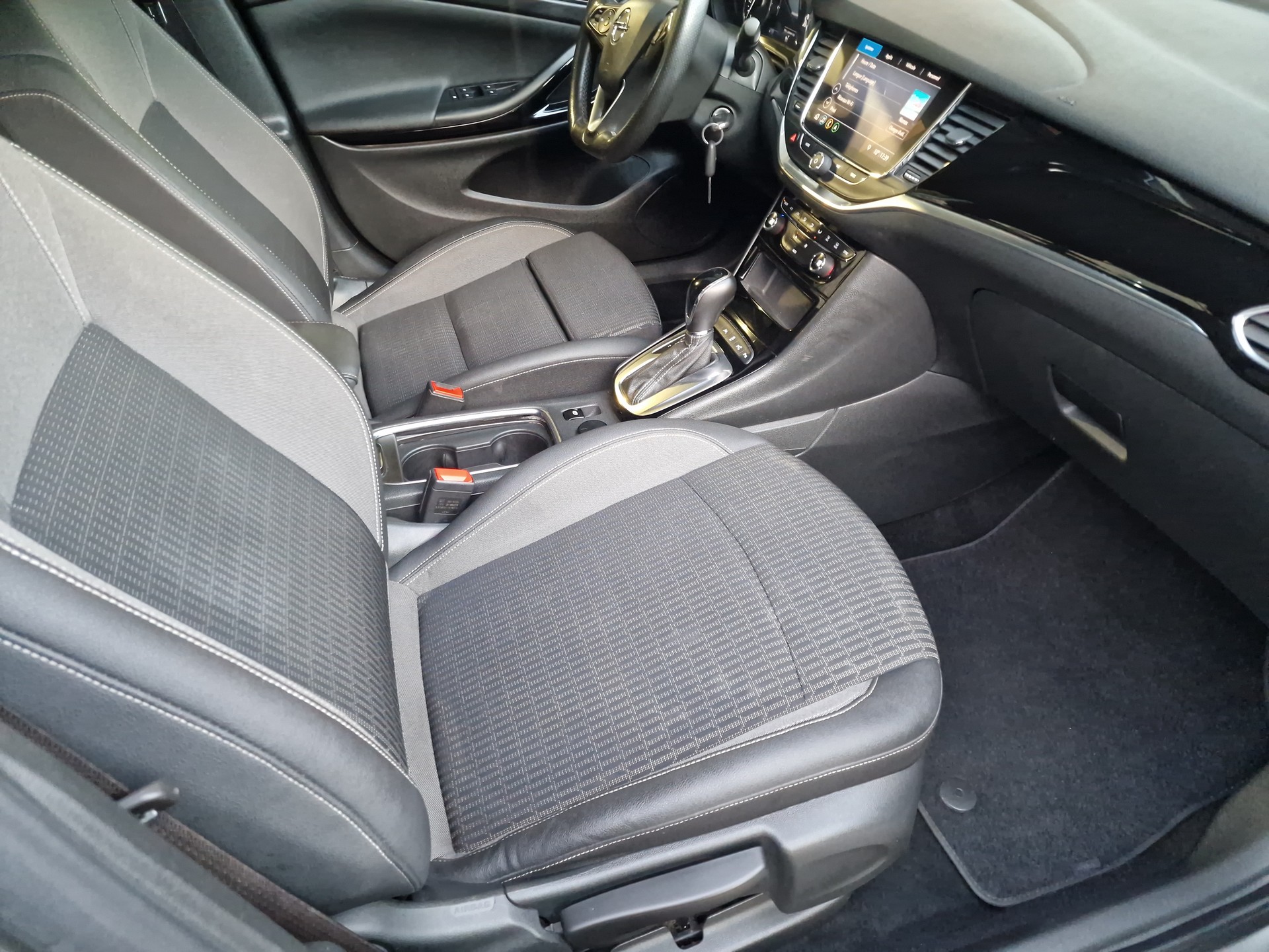 OPEL Astra 1.4i Turbo Ultimate-image-7