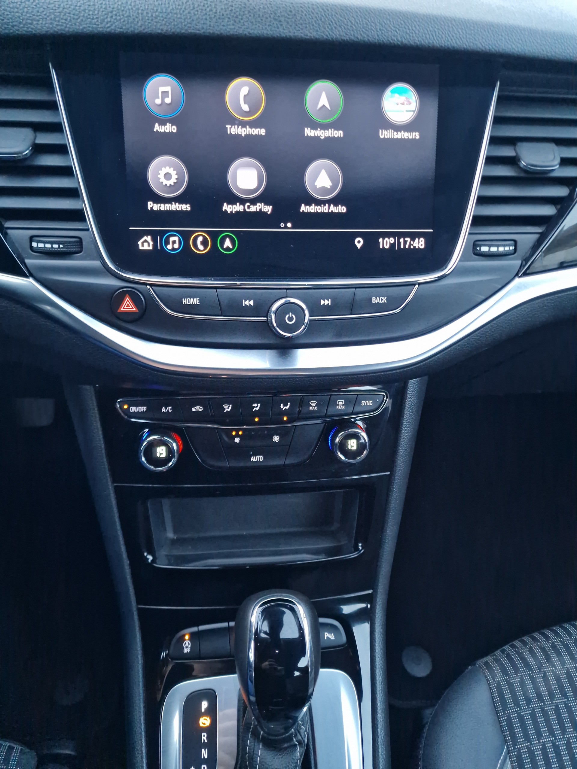 OPEL Astra 1.4i Turbo Ultimate-image-10