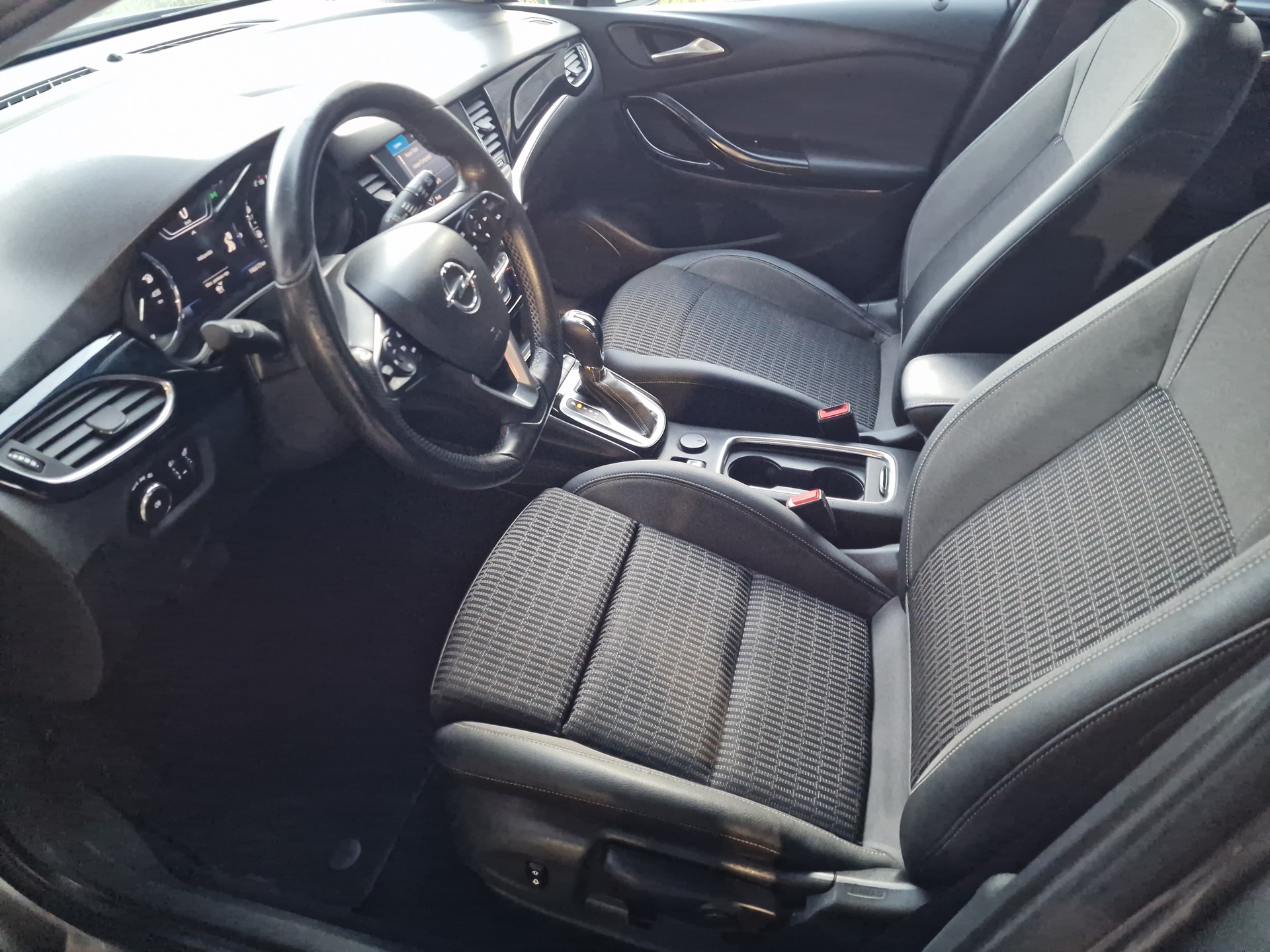 OPEL Astra 1.4i Turbo Ultimate-image-6