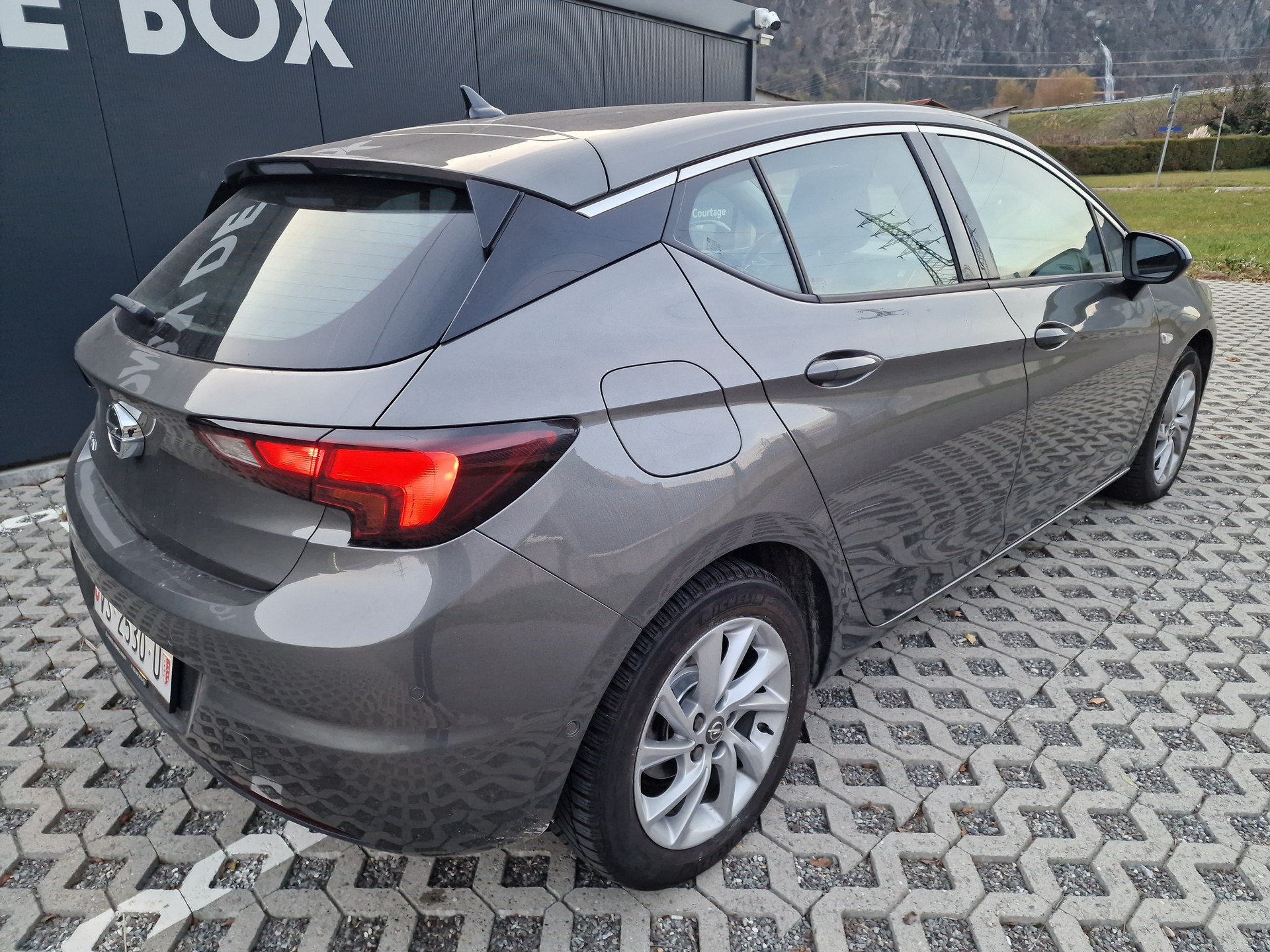 OPEL Astra 1.4i Turbo Ultimate-image-4