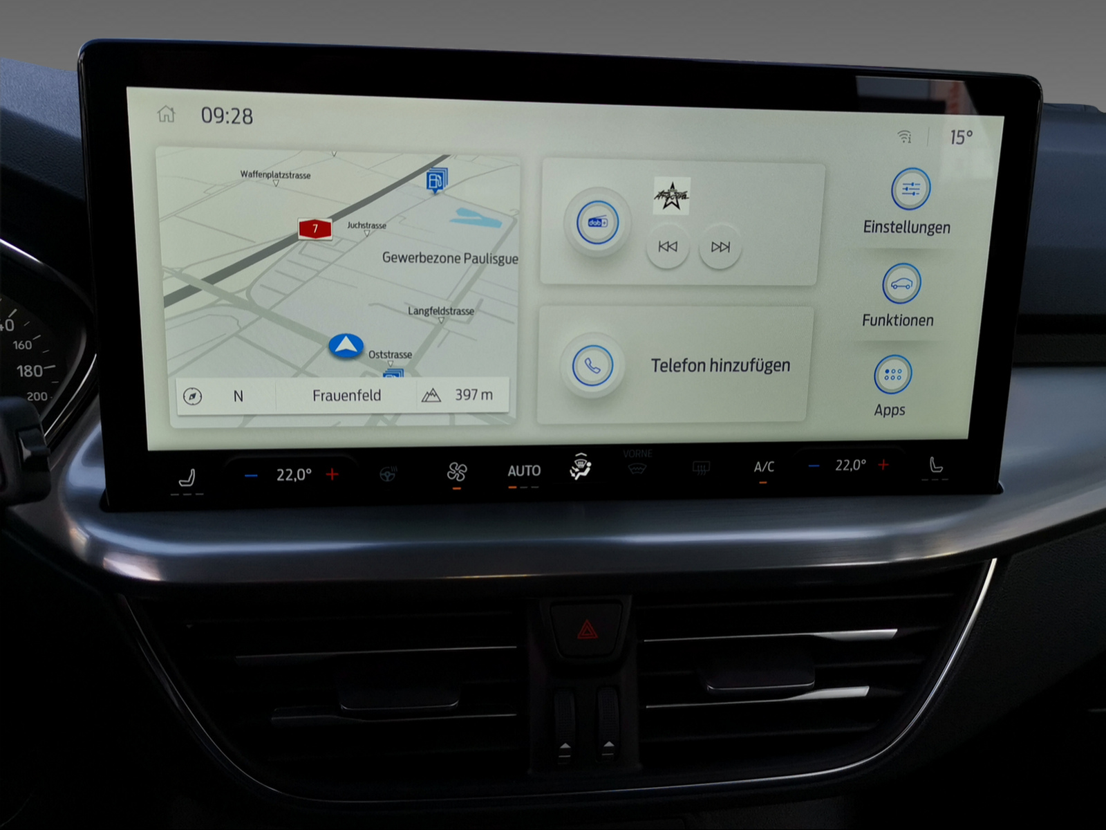 FORD Focus Station Wagon 1.0i EcoB Hybrid 155 Titanium-image-8