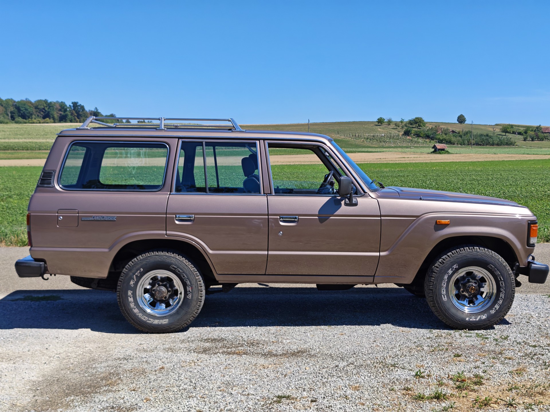 TOYOTA HJ 61 Station G TD (1987)-image-17