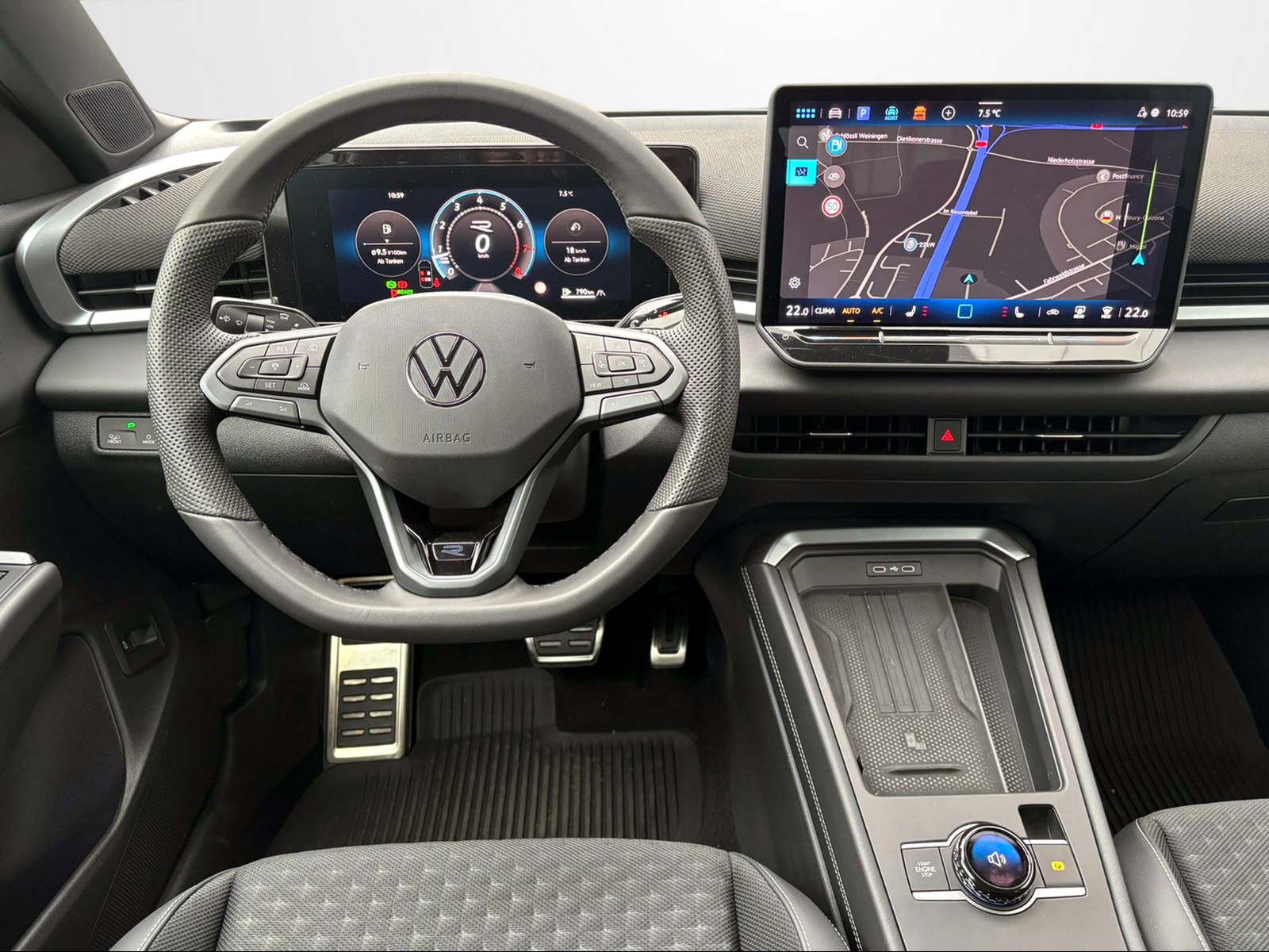 VW T-Roc R-Line 1.5eTSI 150PS DSG-image-5