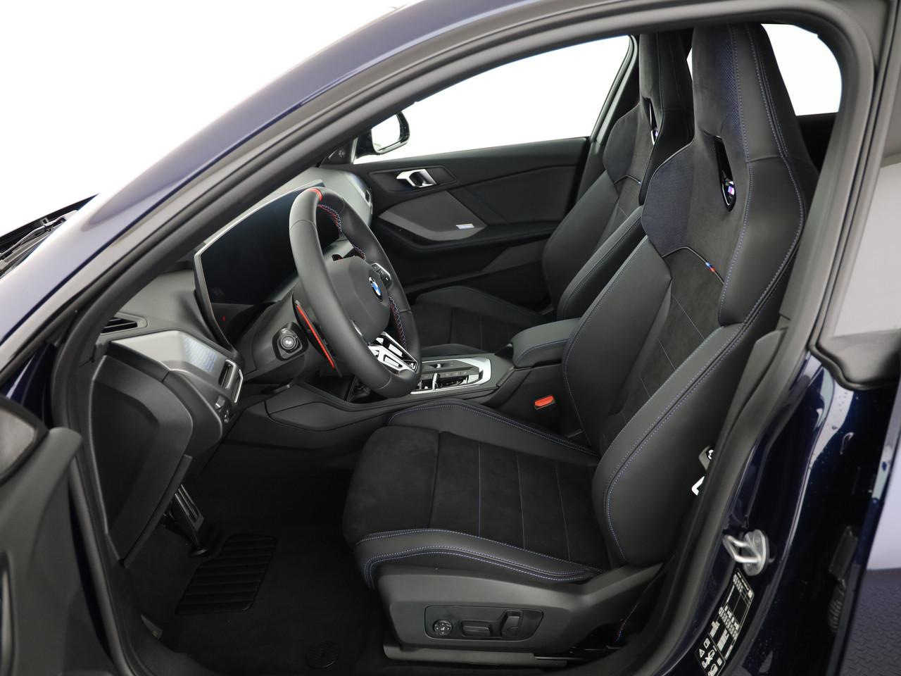 BMW M235i xDrive Gran Coupé-image-13
