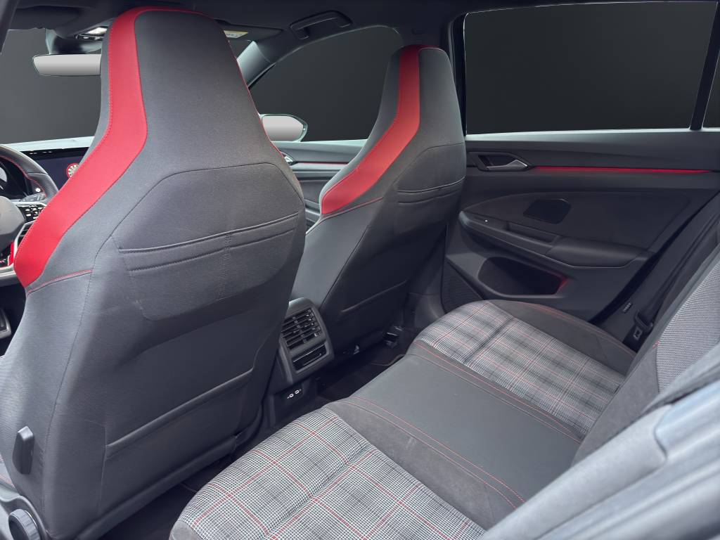 VW Golf 2.0 TSI GTI DSG-image-9