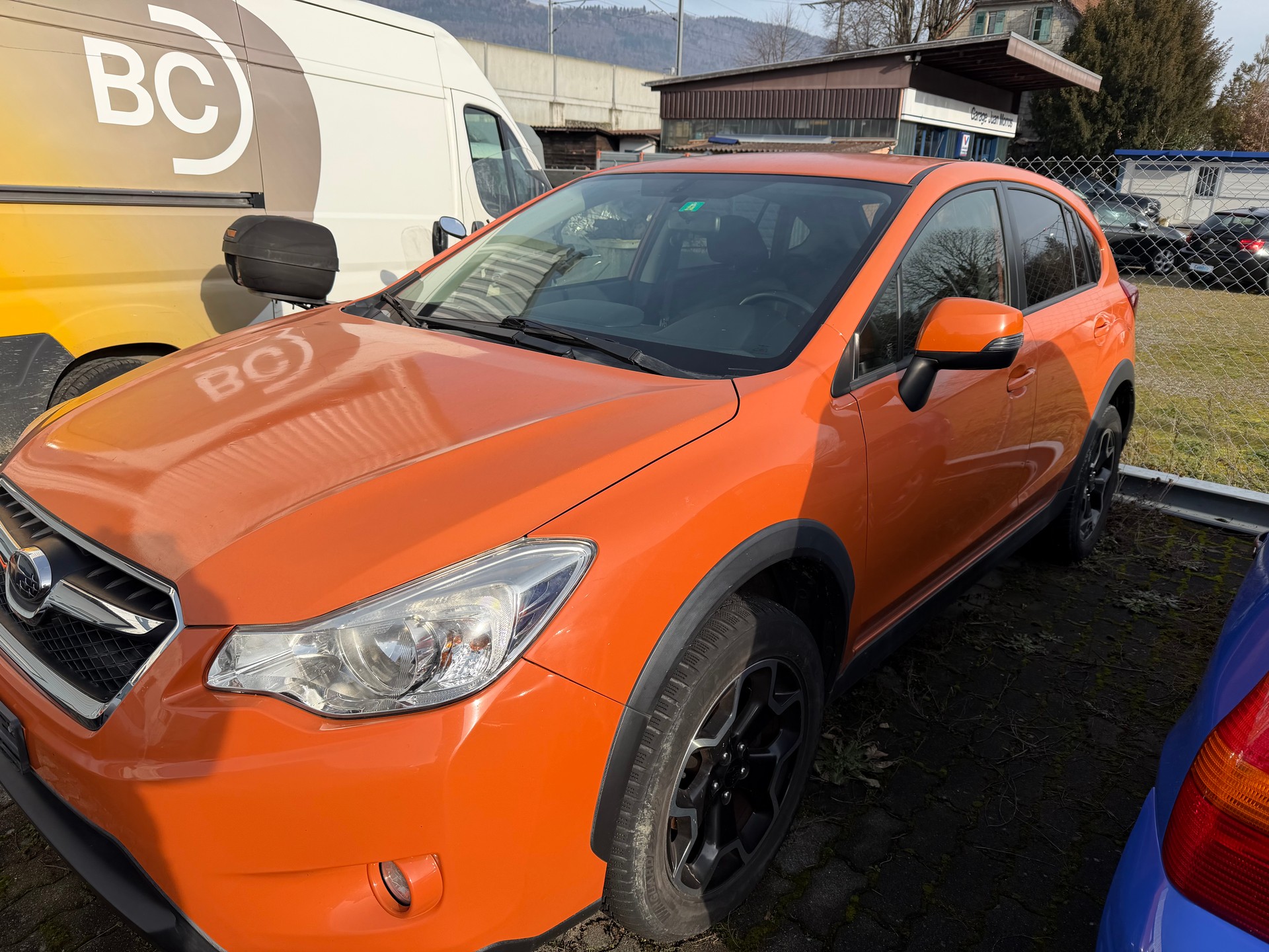 SUBARU XV 1.6 Swiss Two AWD CVT-image-2