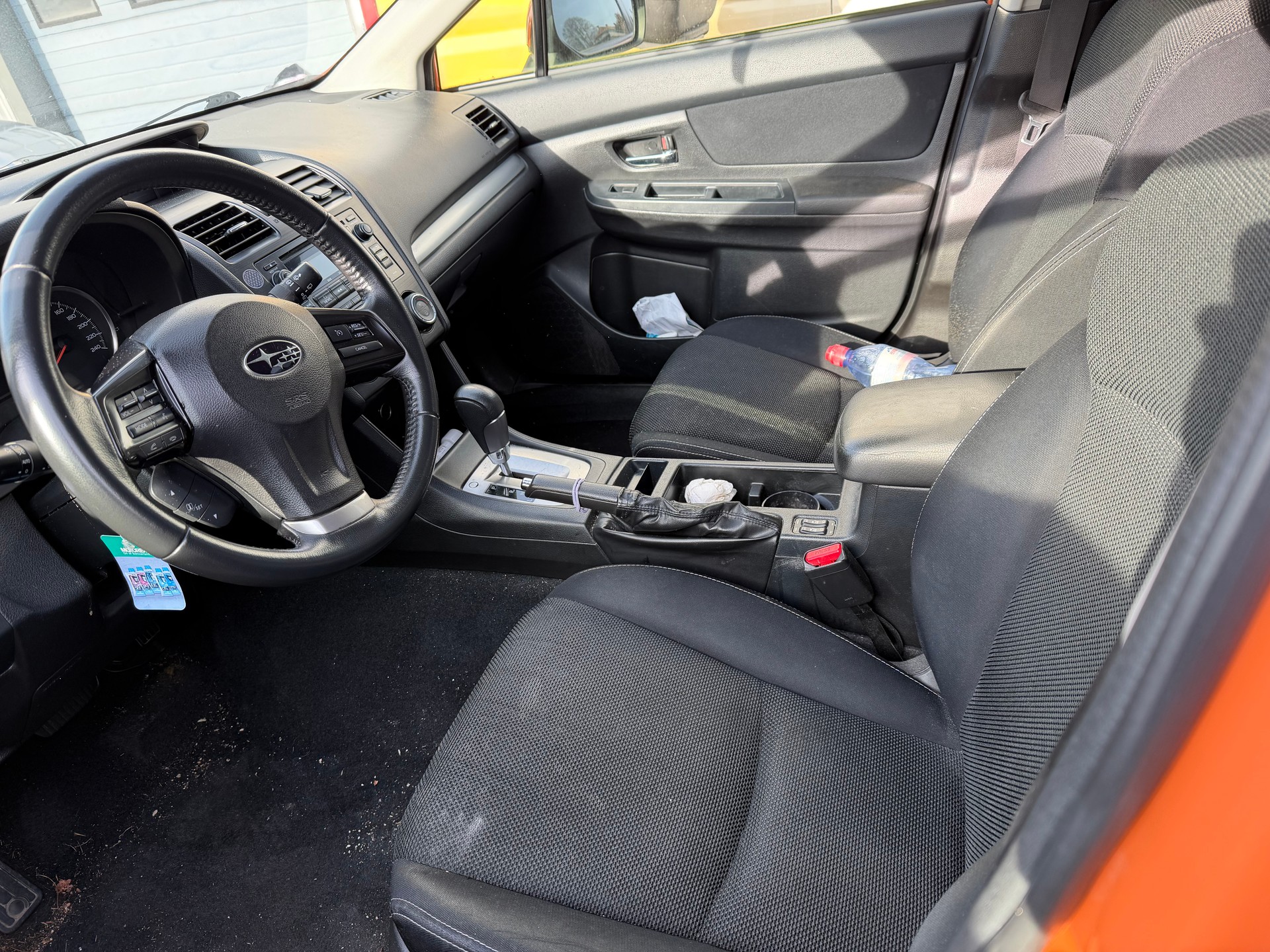 SUBARU XV 1.6 Swiss Two AWD CVT-image-5