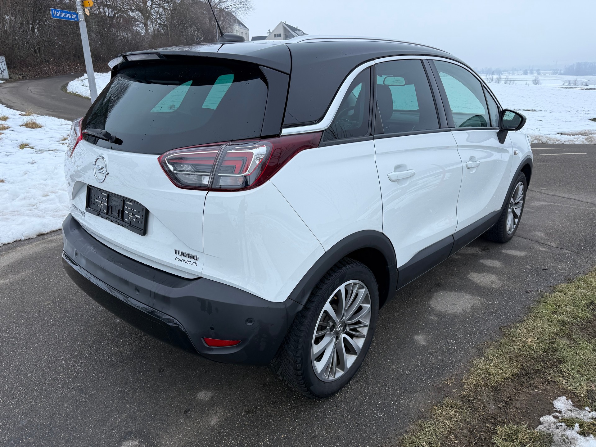 OPEL Crossland X 1.2i 120 Years Edition-image-3