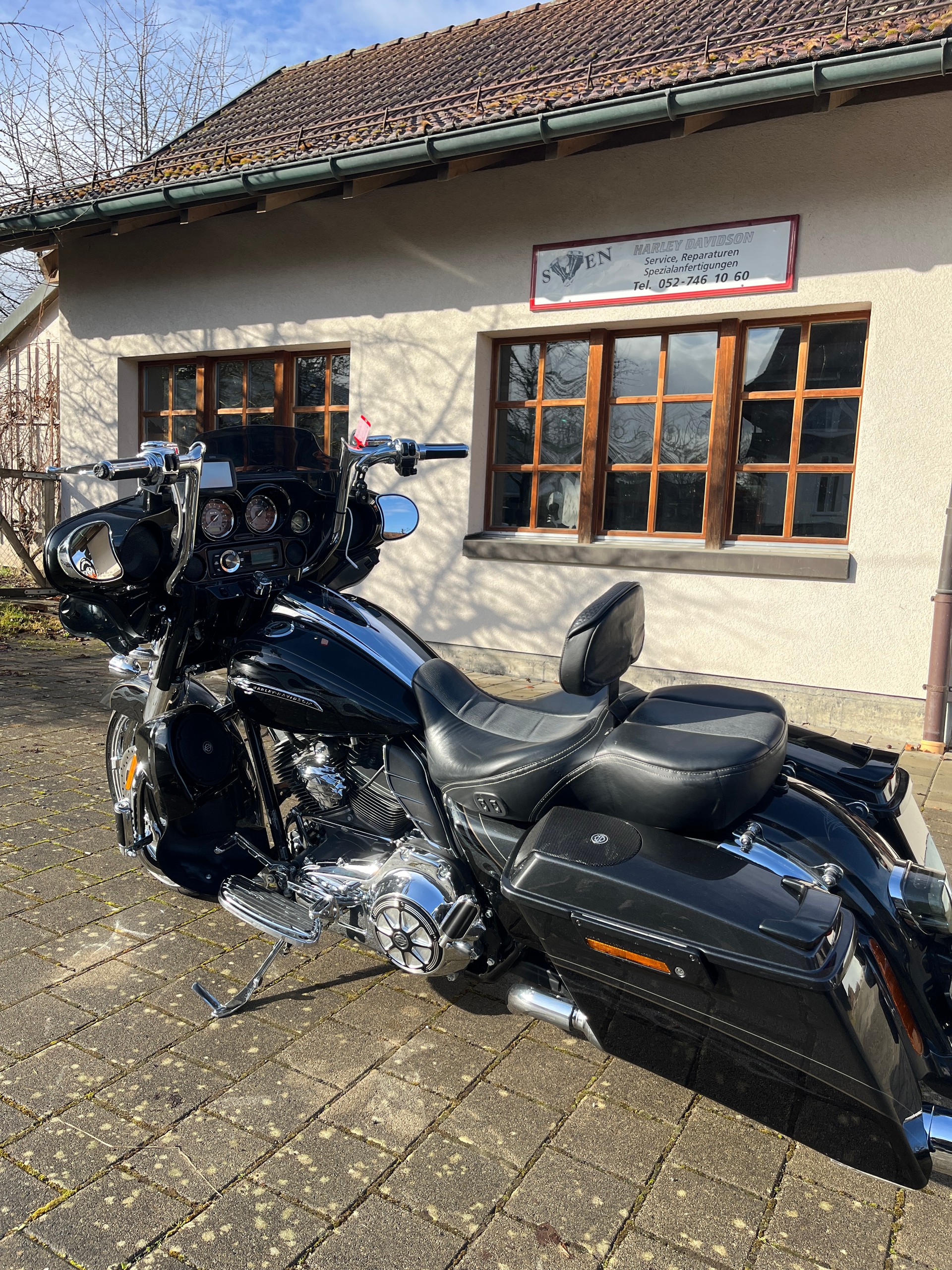 HARLEY-DAVIDSON FLHXSE3-image-3