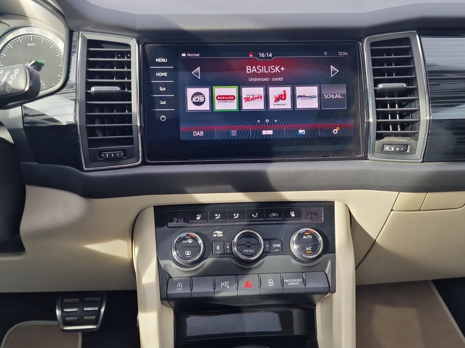 SKODA Kodiaq 2.0 TSI Style DSG 4x4-image-8