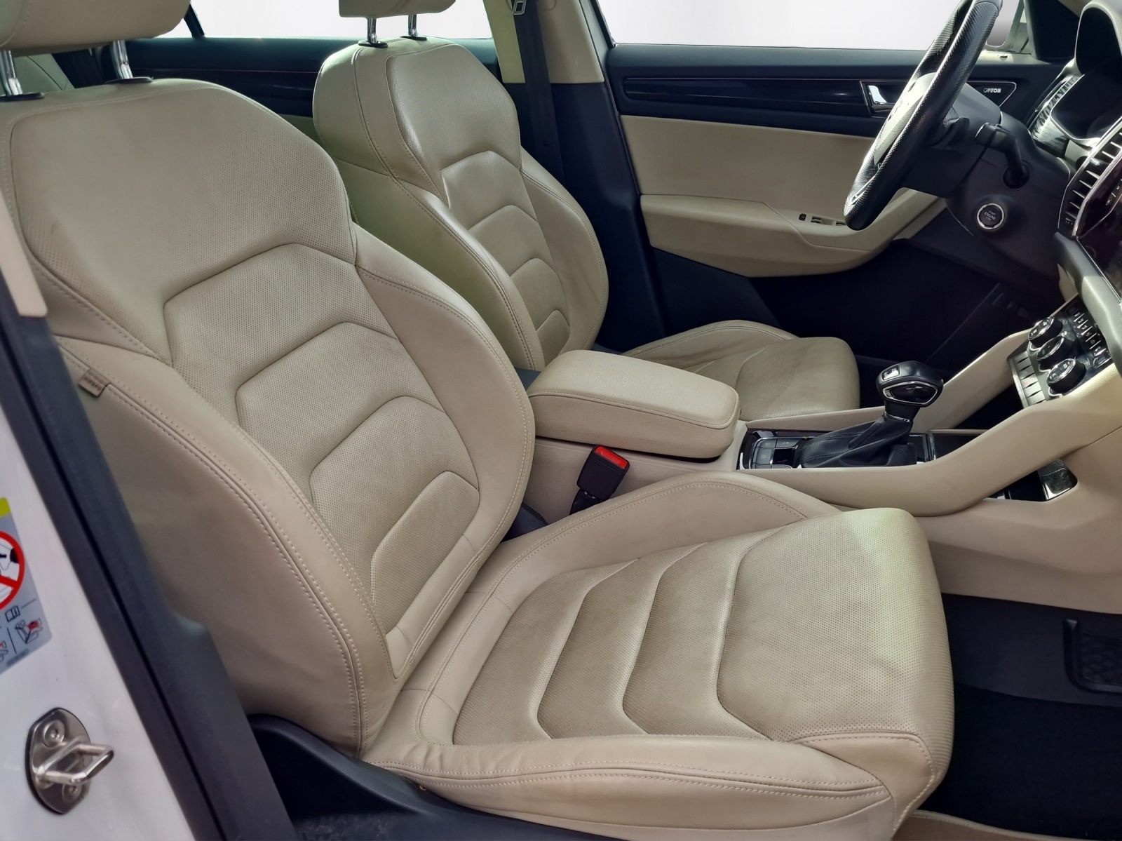 SKODA Kodiaq 2.0 TSI Style DSG 4x4-image-12