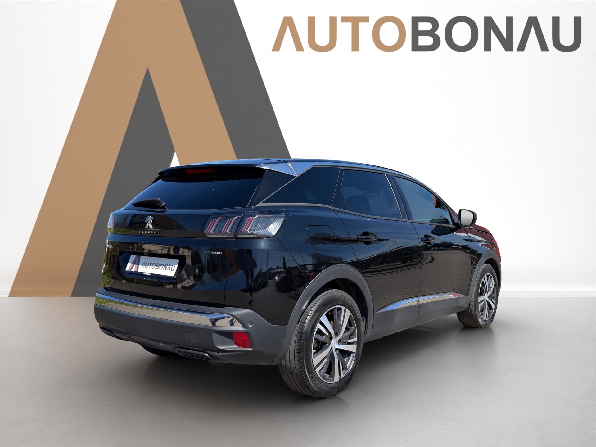 PEUGEOT 3008 1.6 Plug-in Hybrid Allure-image-4