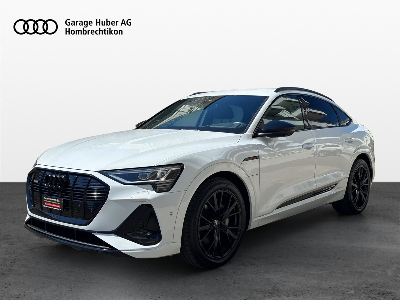 AUDI e-tron 55 Sportback S Line Black Edition quattro-image-0