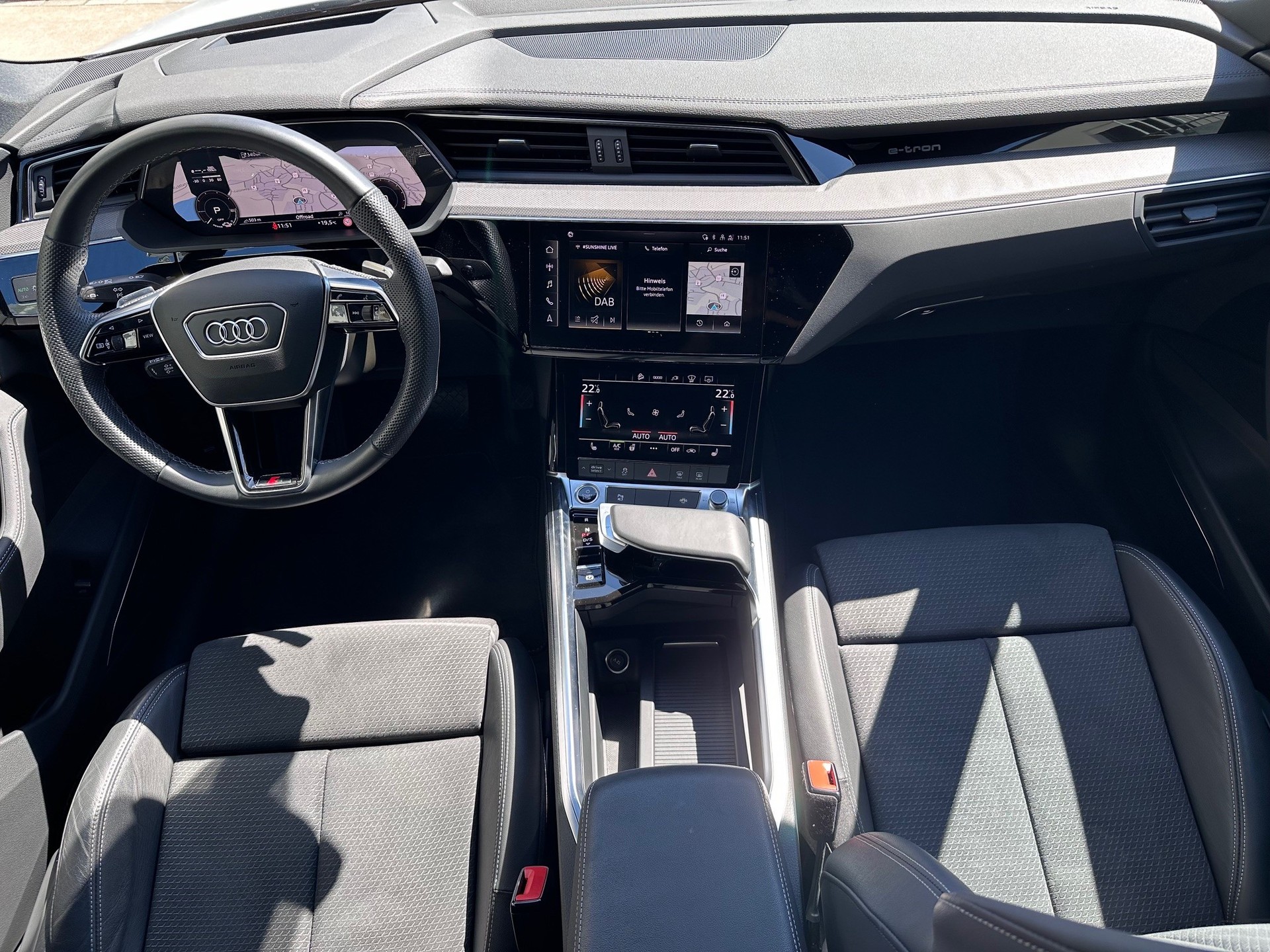 AUDI e-tron 55 Sportback S Line Black Edition quattro-image-8