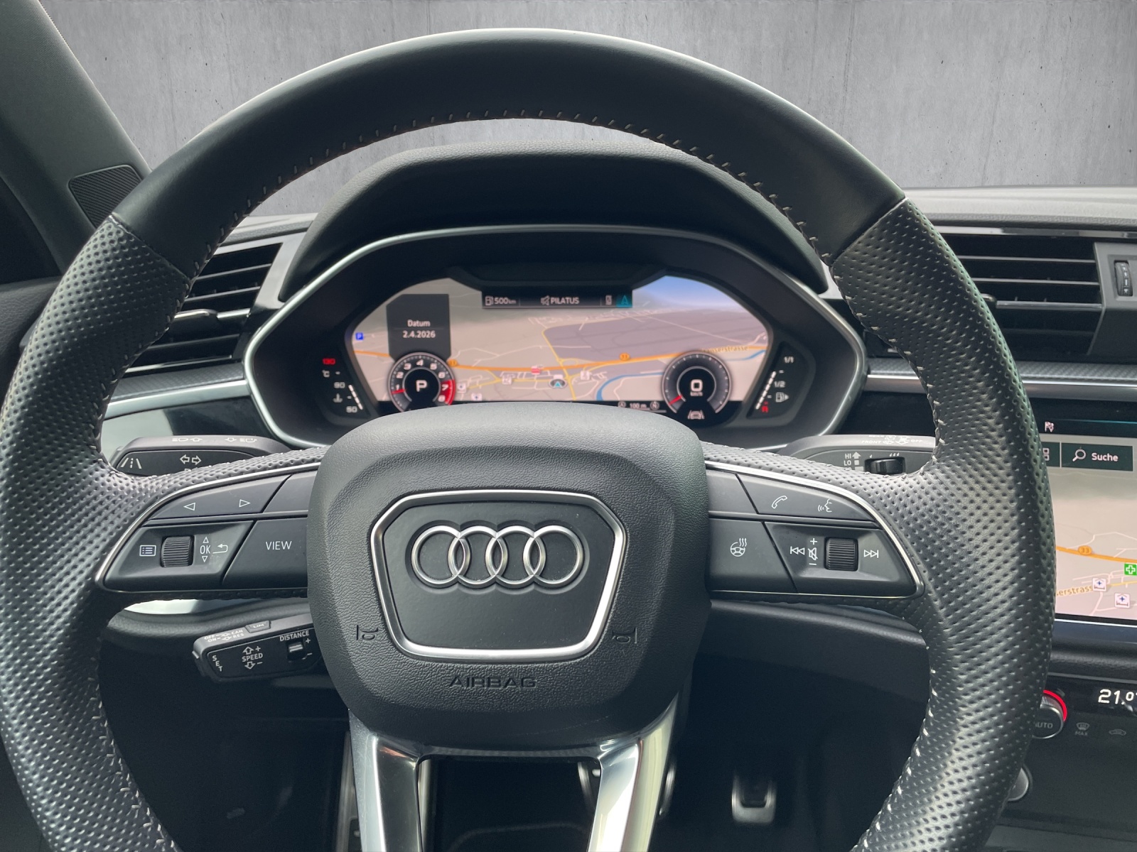 AUDI Q3 35 TFSI S line S-tronic-image-10