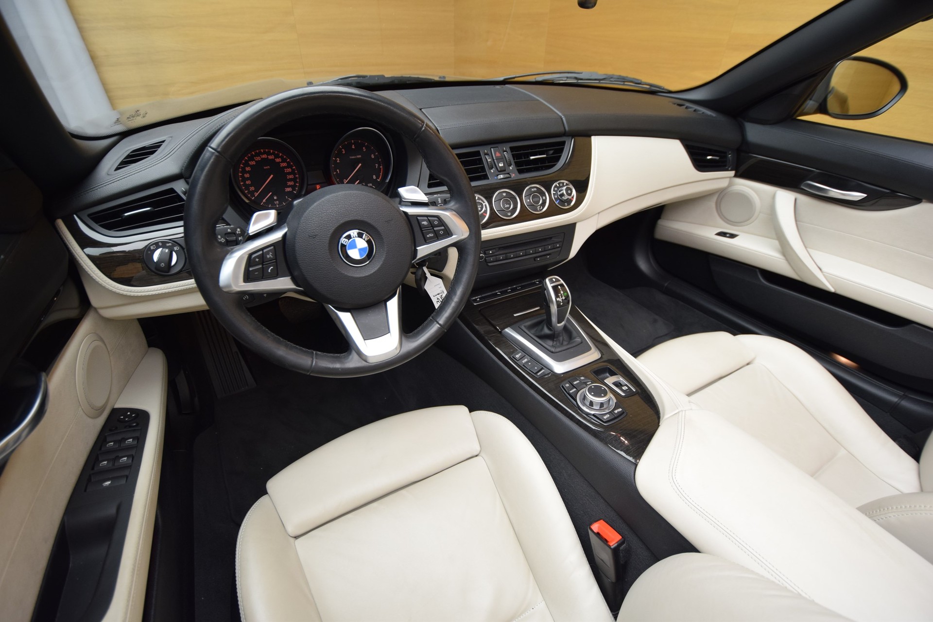 BMW Z4 sDrive35i DKG-image-7