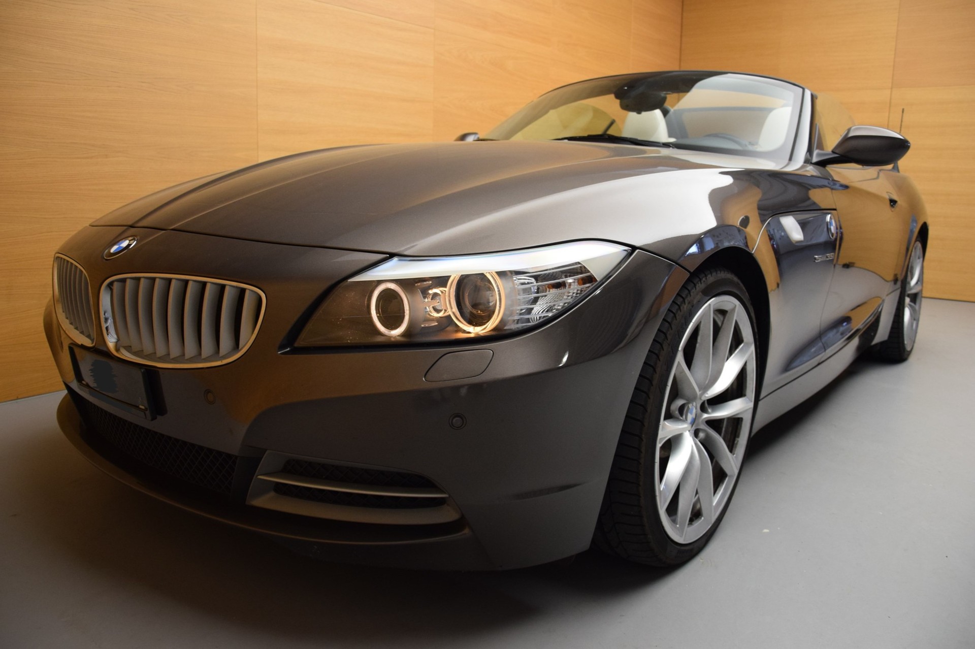 BMW Z4 sDrive35i DKG-image-1