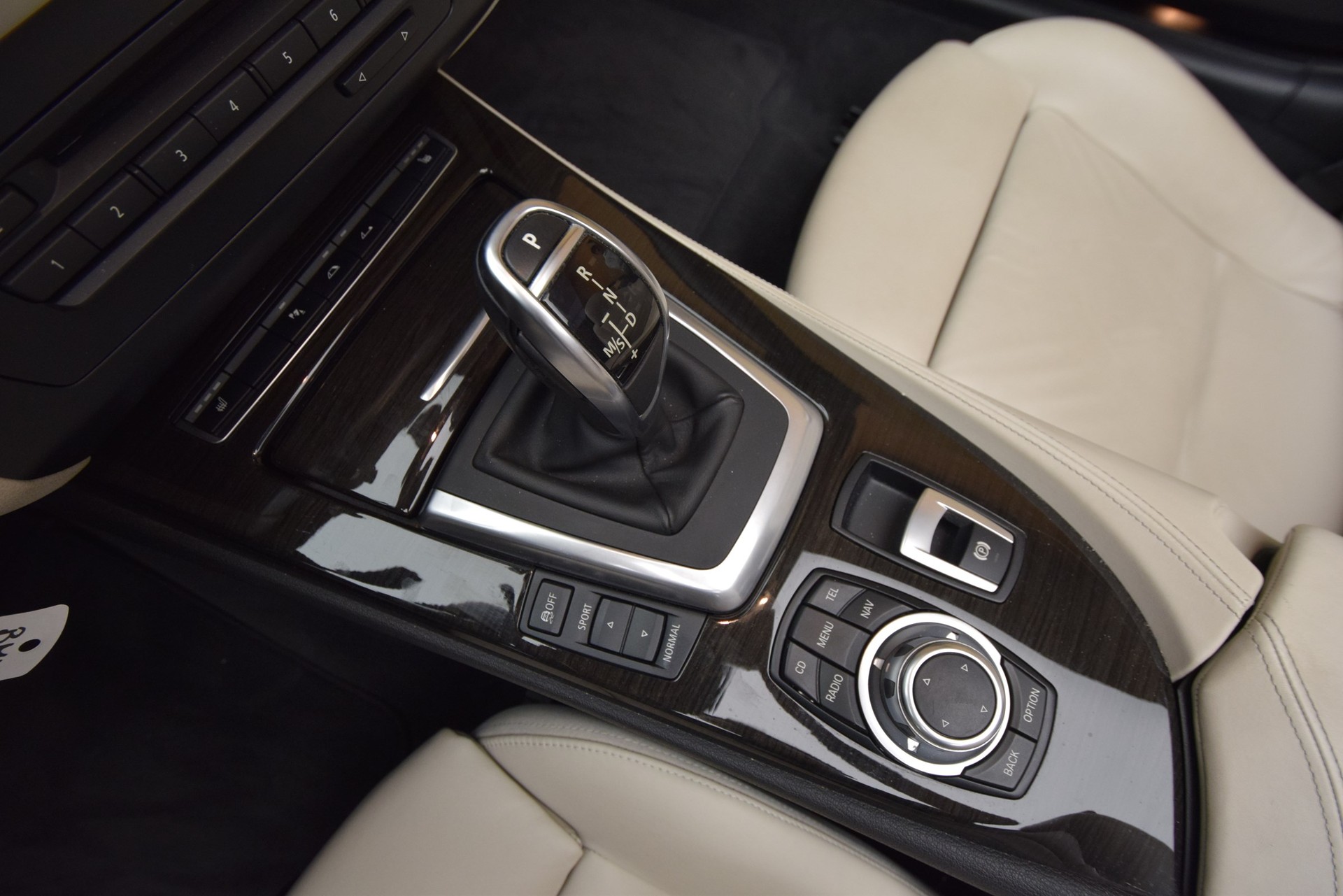 BMW Z4 sDrive35i DKG-image-9