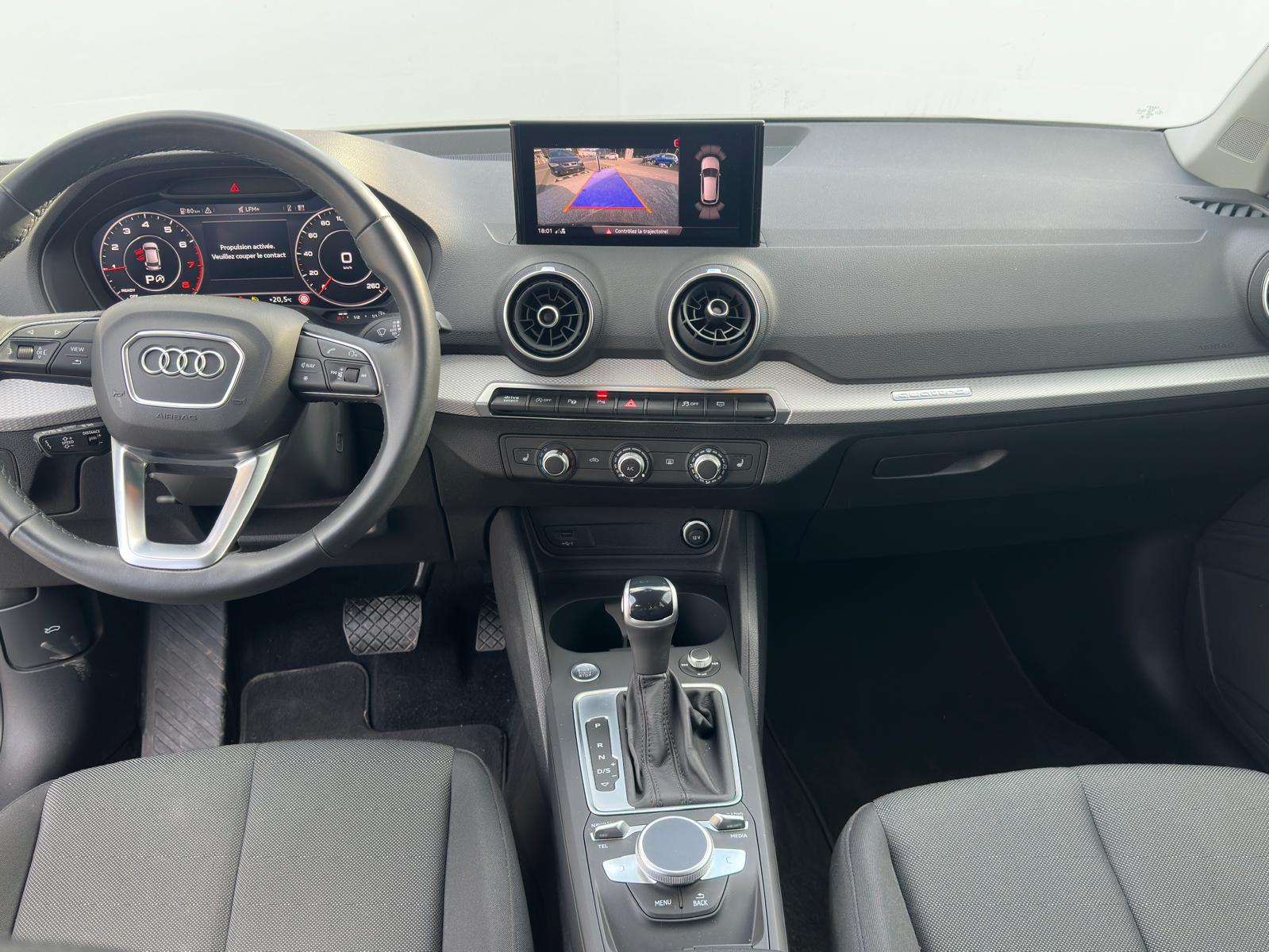 AUDI Q2 40 TFSI Attraction quattro S-tronic-image-9