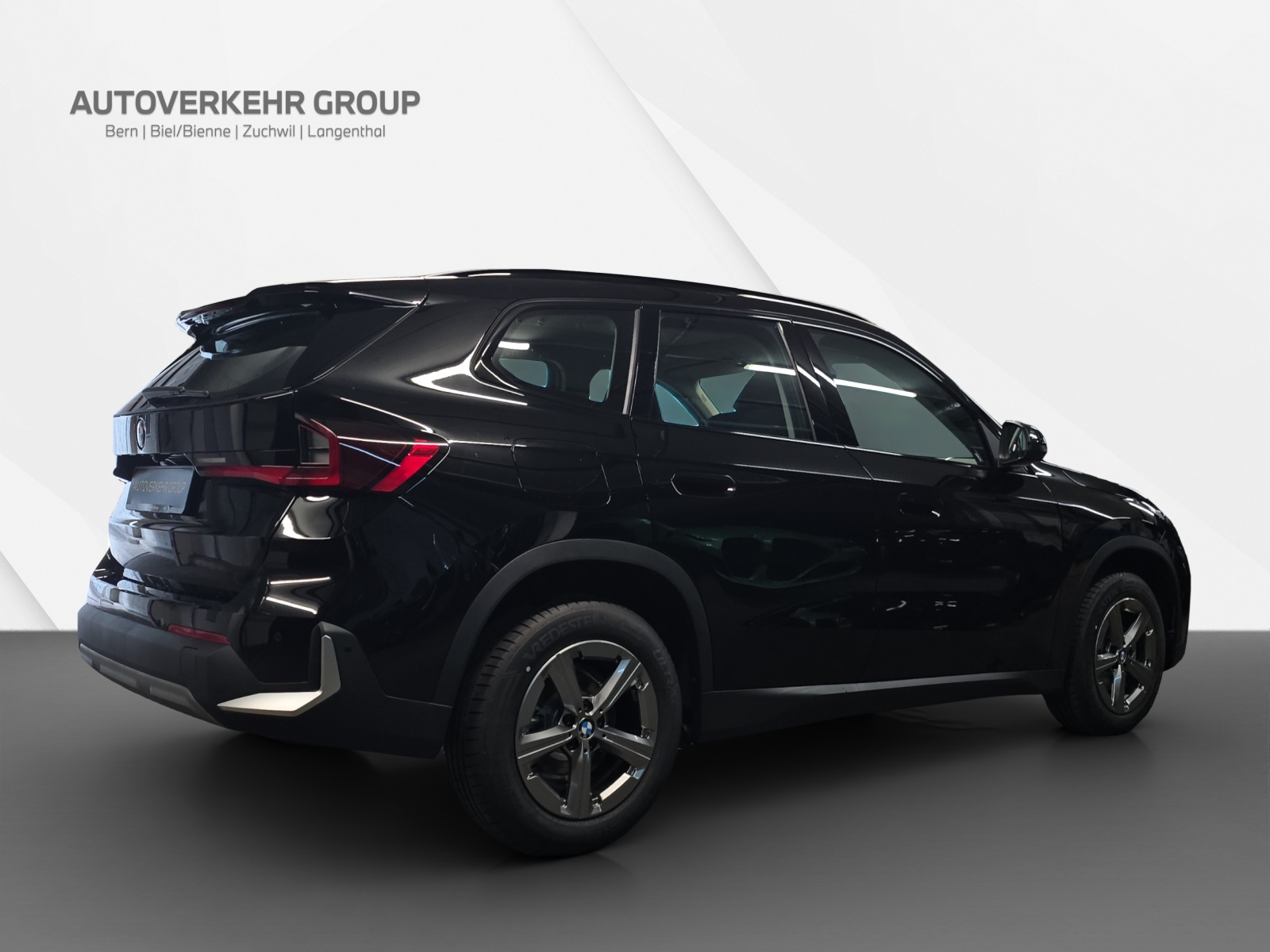 BMW X1 sDrive 18i-image-4