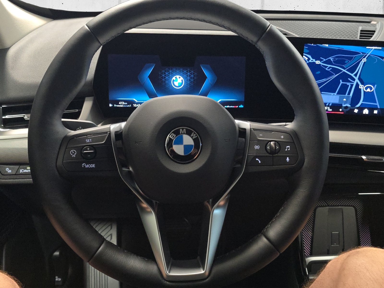 BMW X1 sDrive 18i-image-11