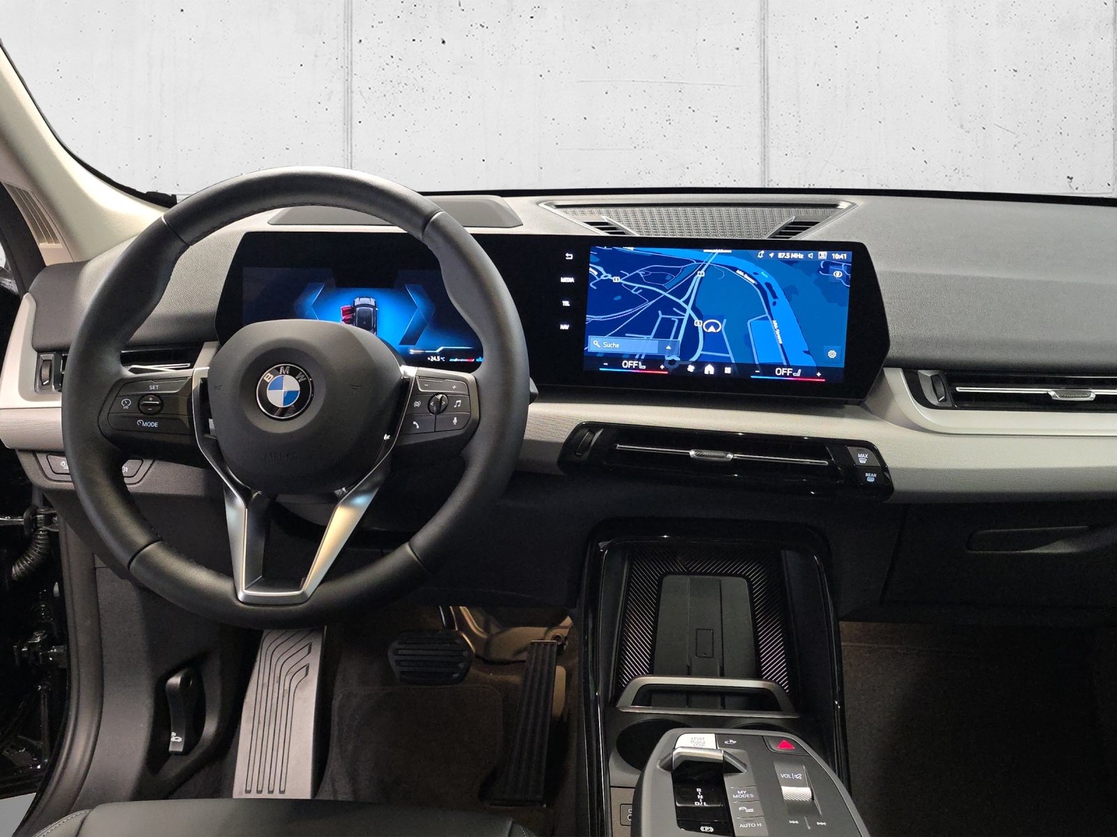 BMW X1 sDrive 18i-image-10