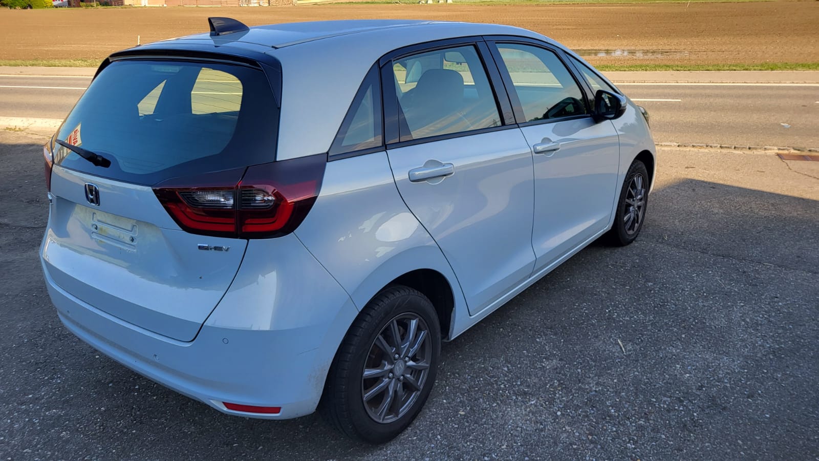 HONDA Jazz 1.5i-MMD Elegance E-CVT-image-3