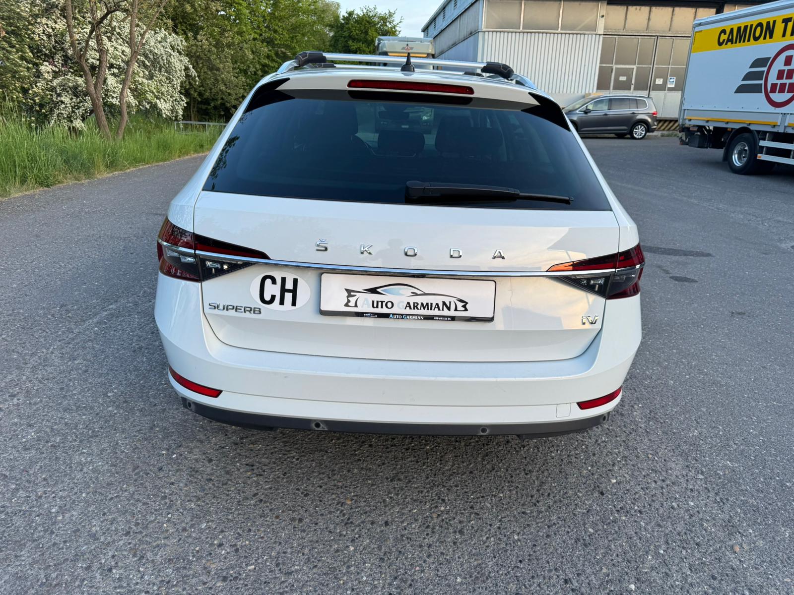 SKODA Superb 1.4 TSI Style PHEV DSC-image-3