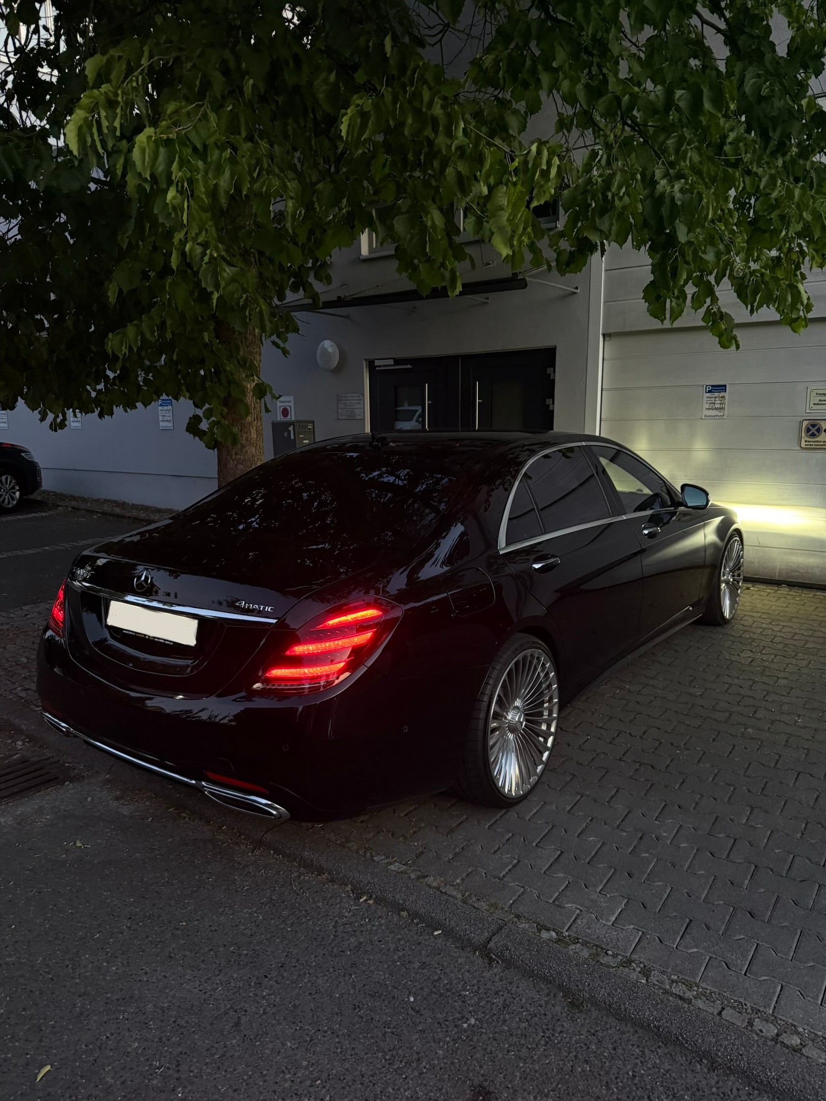 MERCEDES-BENZ S 400 d AMG Line 4matic lang-image-5