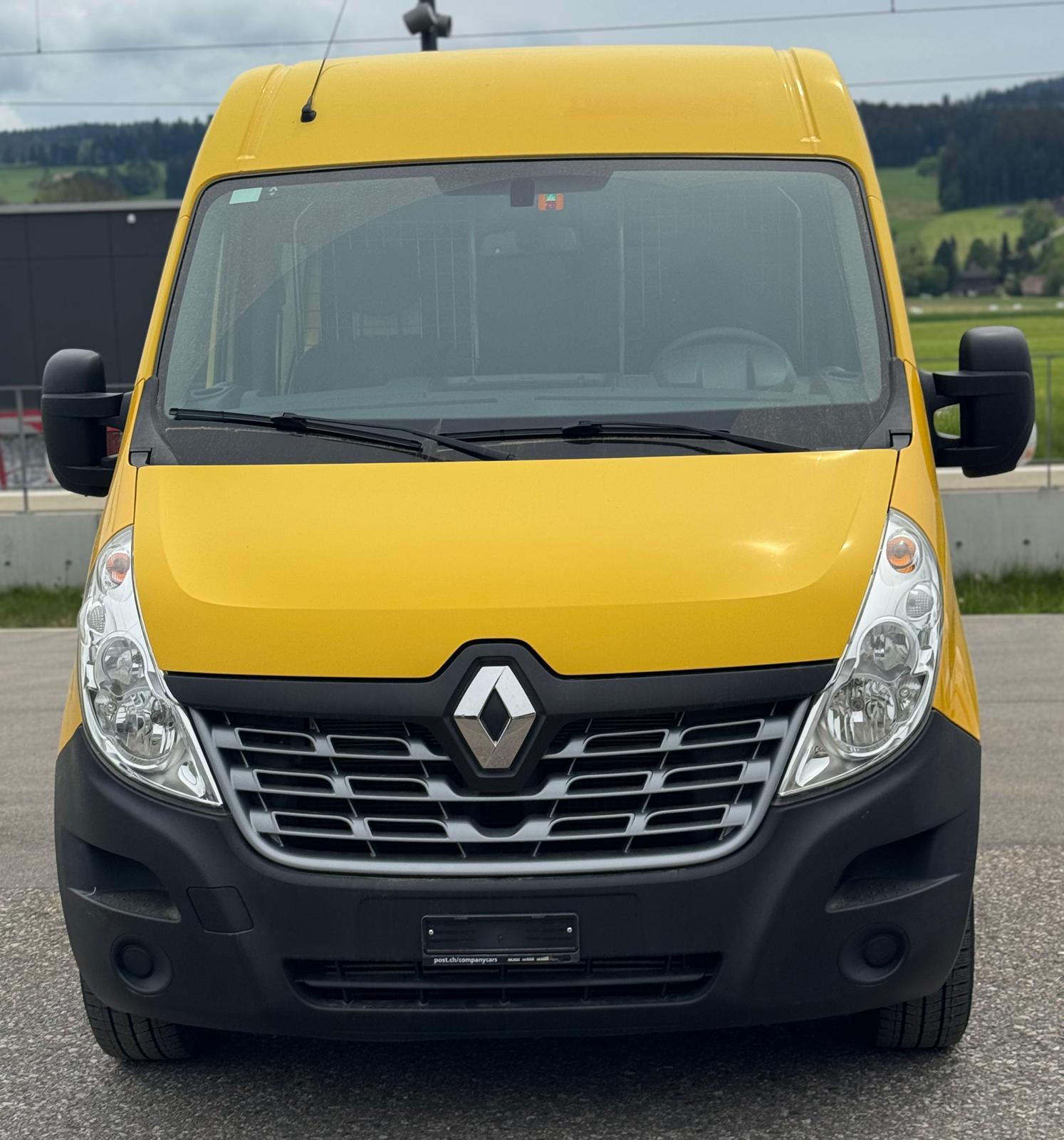 RENAULT Master T35 2.3dCi 130 L2H2-image-0