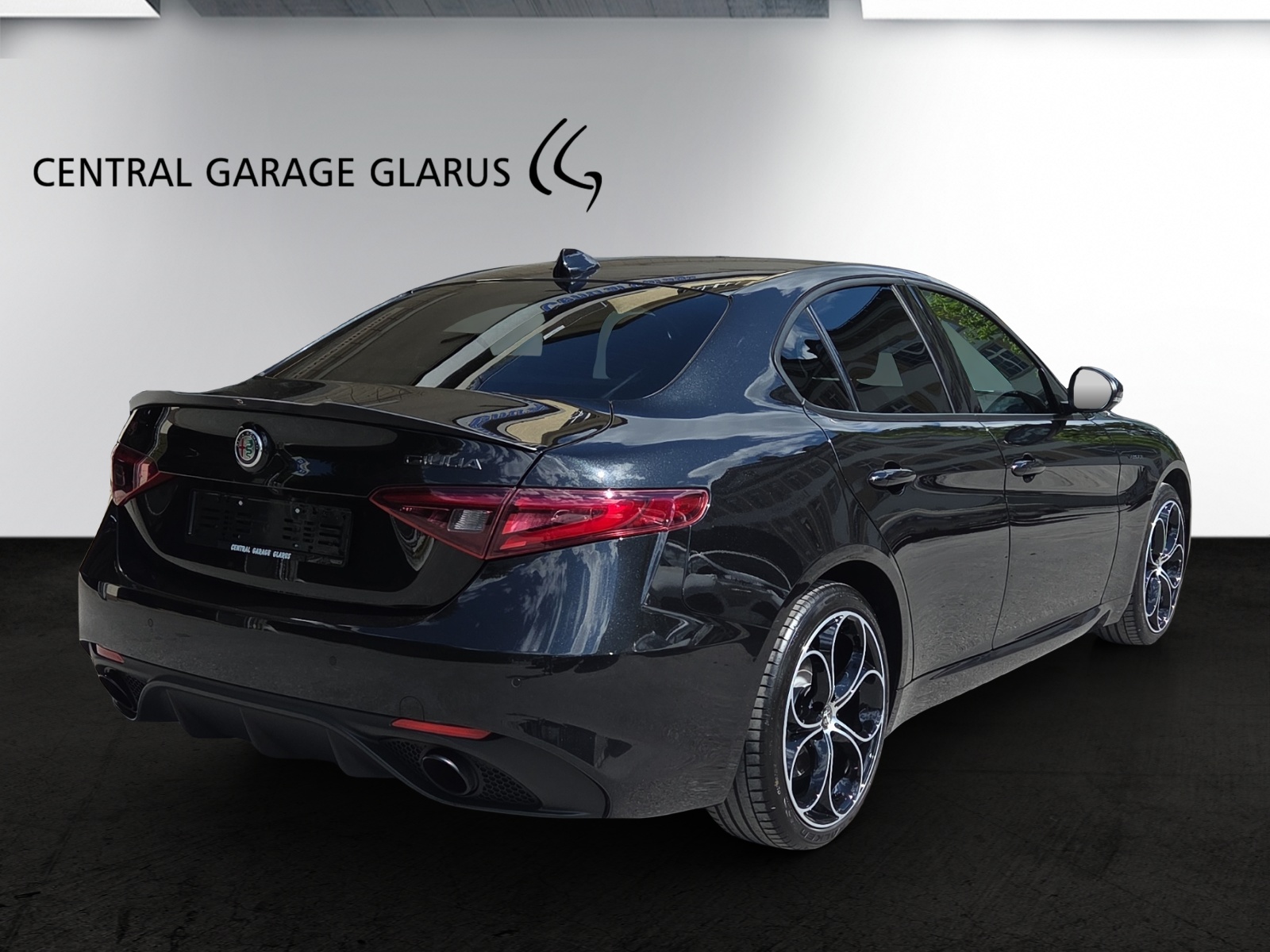 ALFA ROMEO Giulia 2.0 Veloce Q4 Automatic-image-5