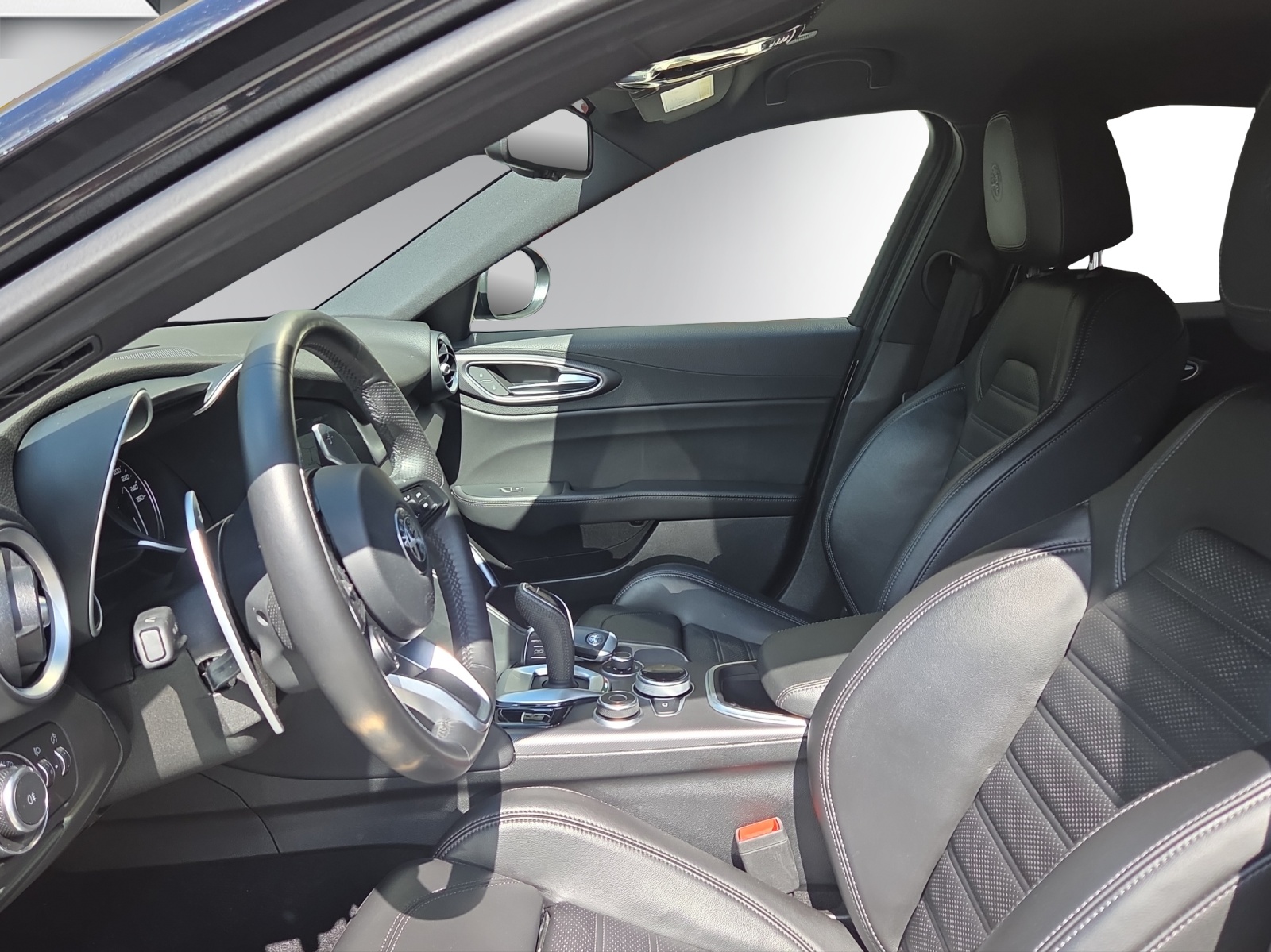 ALFA ROMEO Giulia 2.0 Veloce Q4 Automatic-image-10